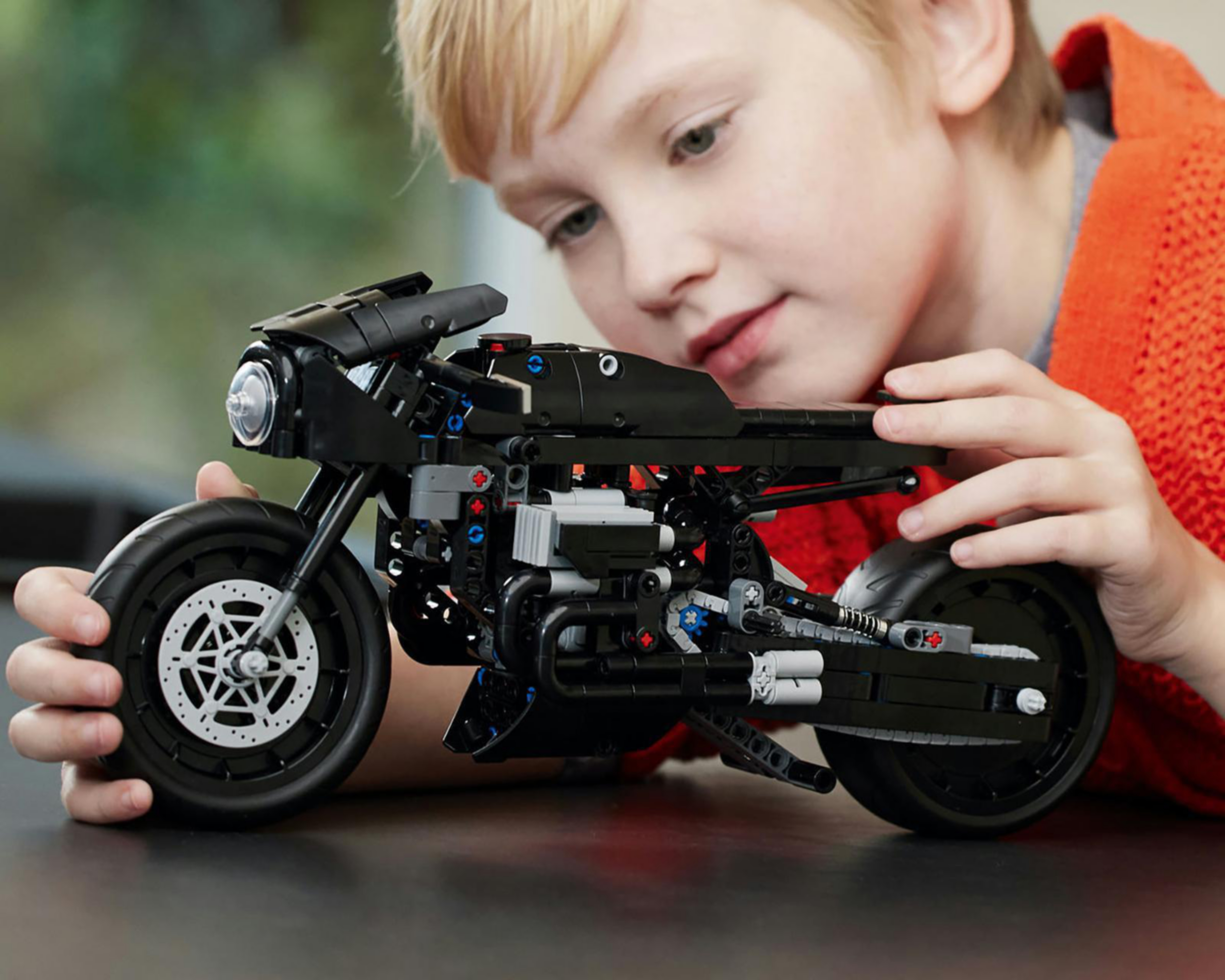 Foto 6 pulgar | LEGO Technic The Batman: Batimoto