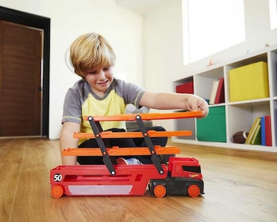 Foto 9 | Megarremolque Hot Wheels