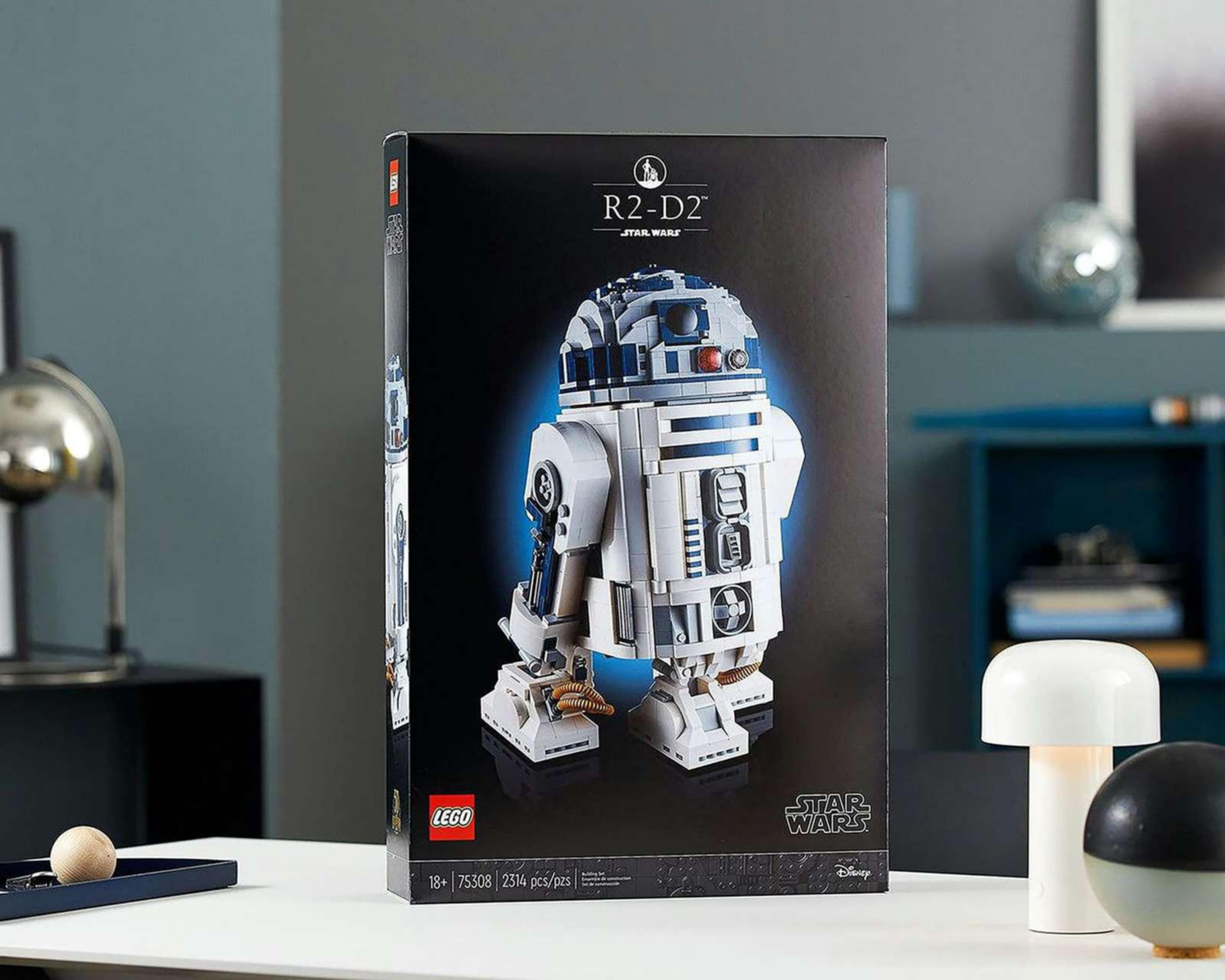 Foto 8 pulgar | LEGO Star Wars: R2-D2