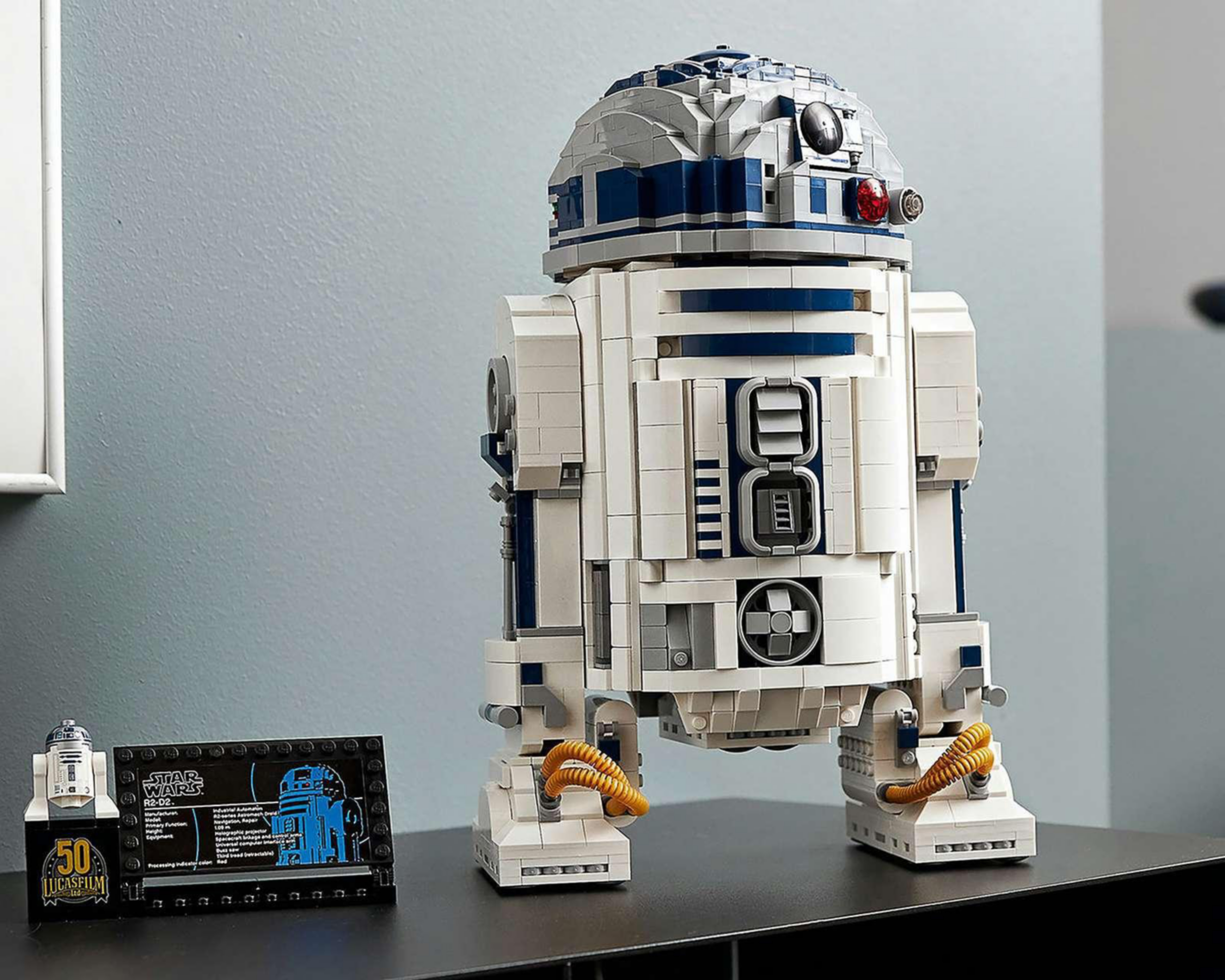 Foto 9 pulgar | LEGO Star Wars: R2-D2