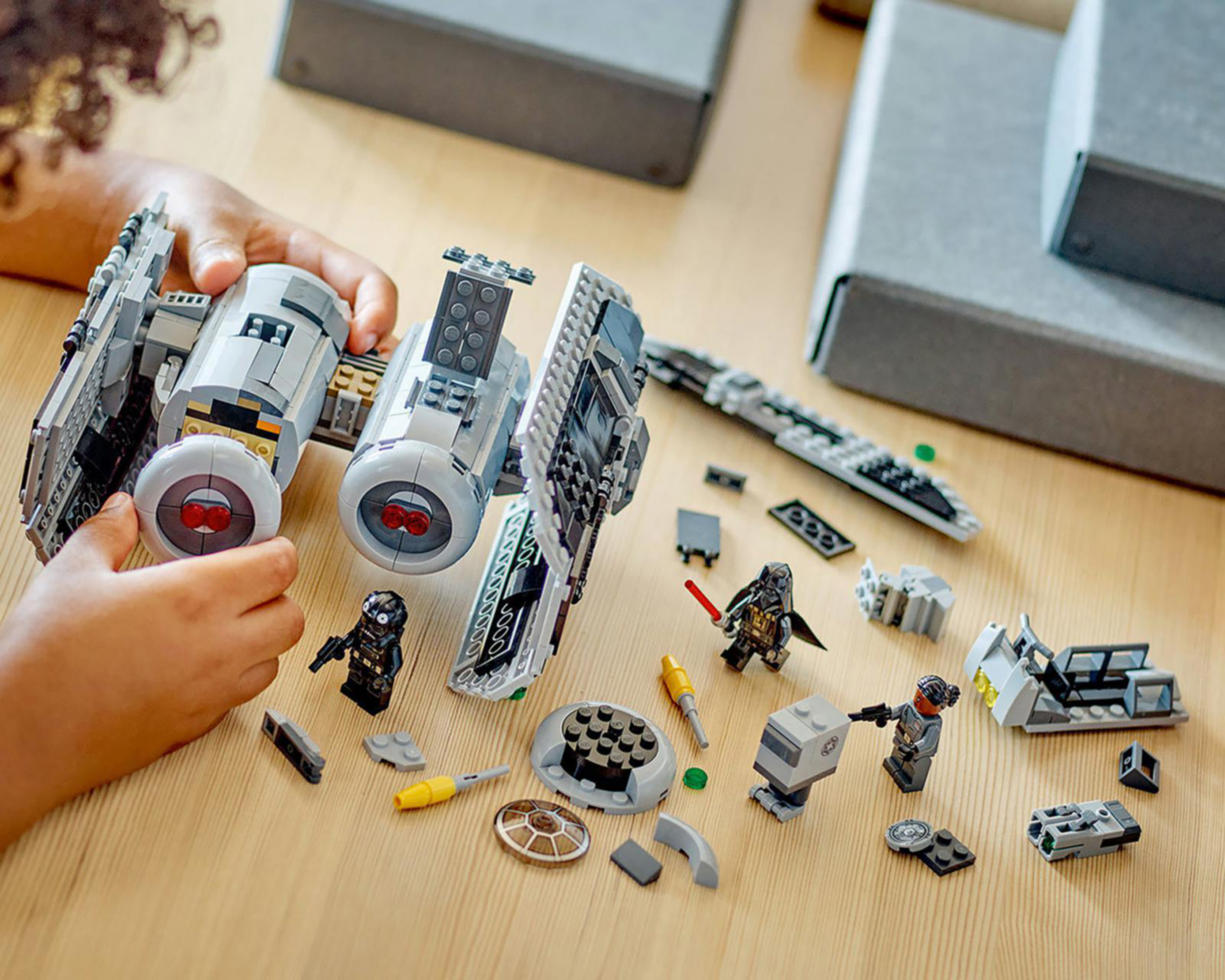 Foto 4 | LEGO Star Wars: Bombardero Tie