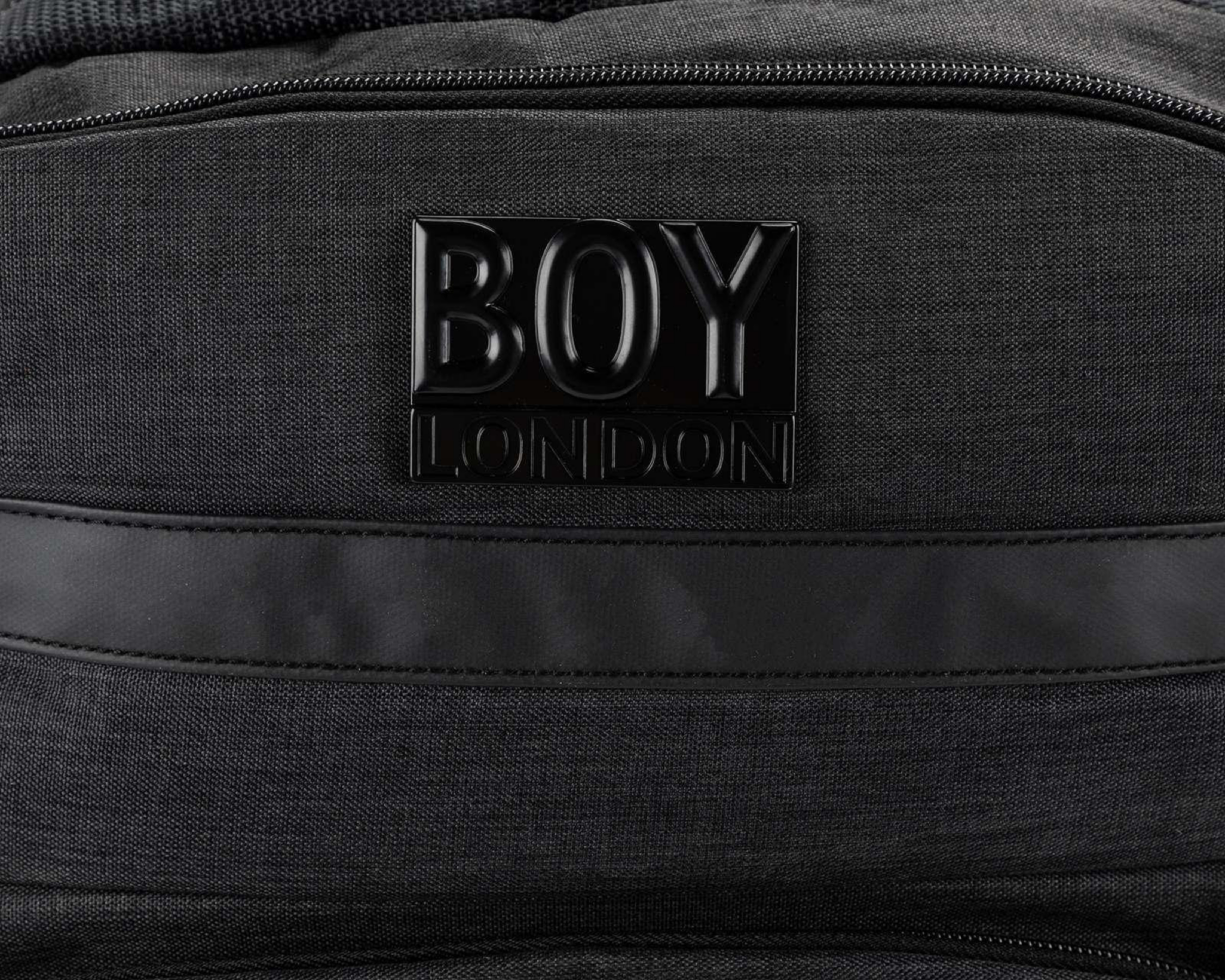 Foto 6 pulgar | Mochila Boy London Negra