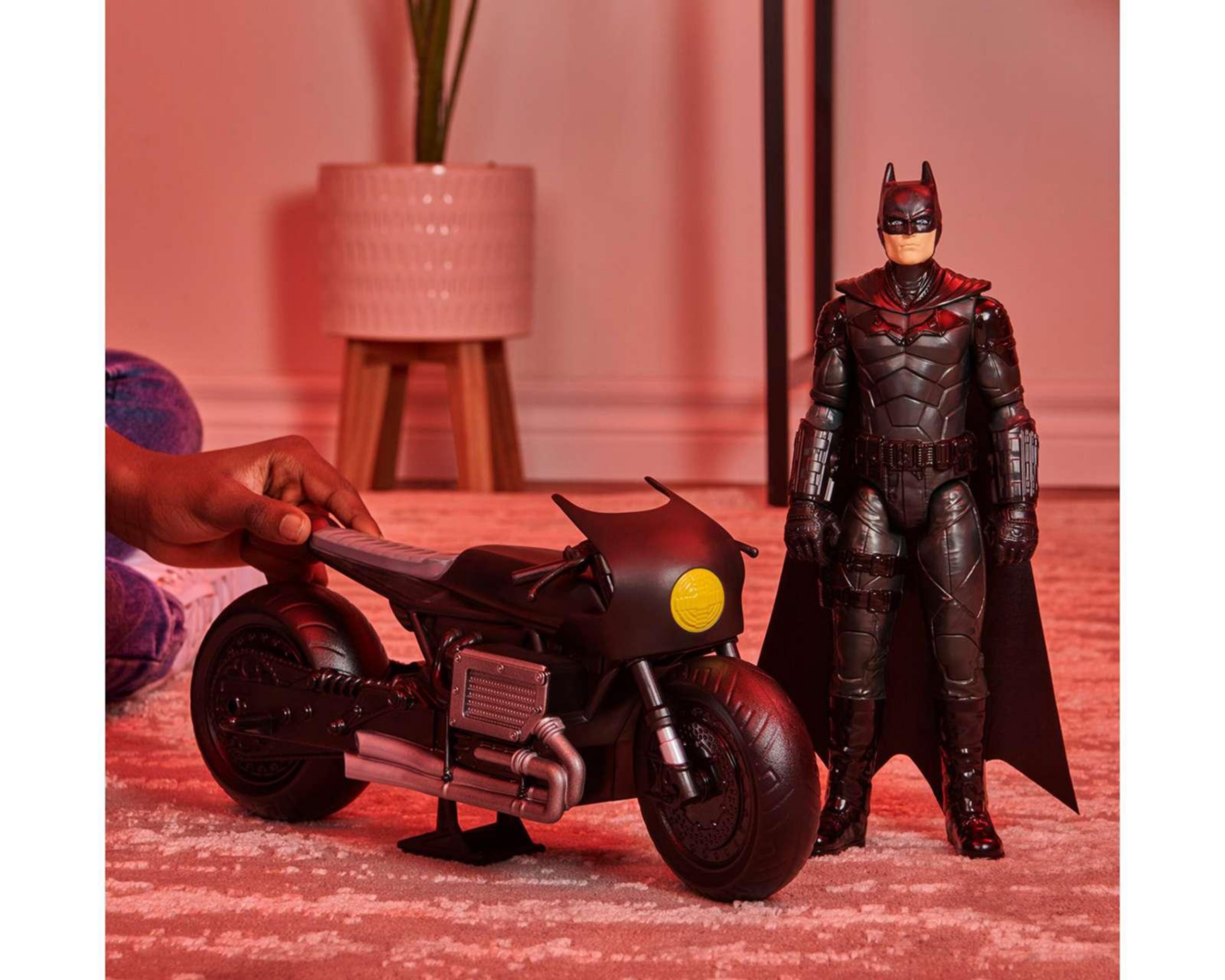 Batimoto y Figura de Acción Batman | Coppel