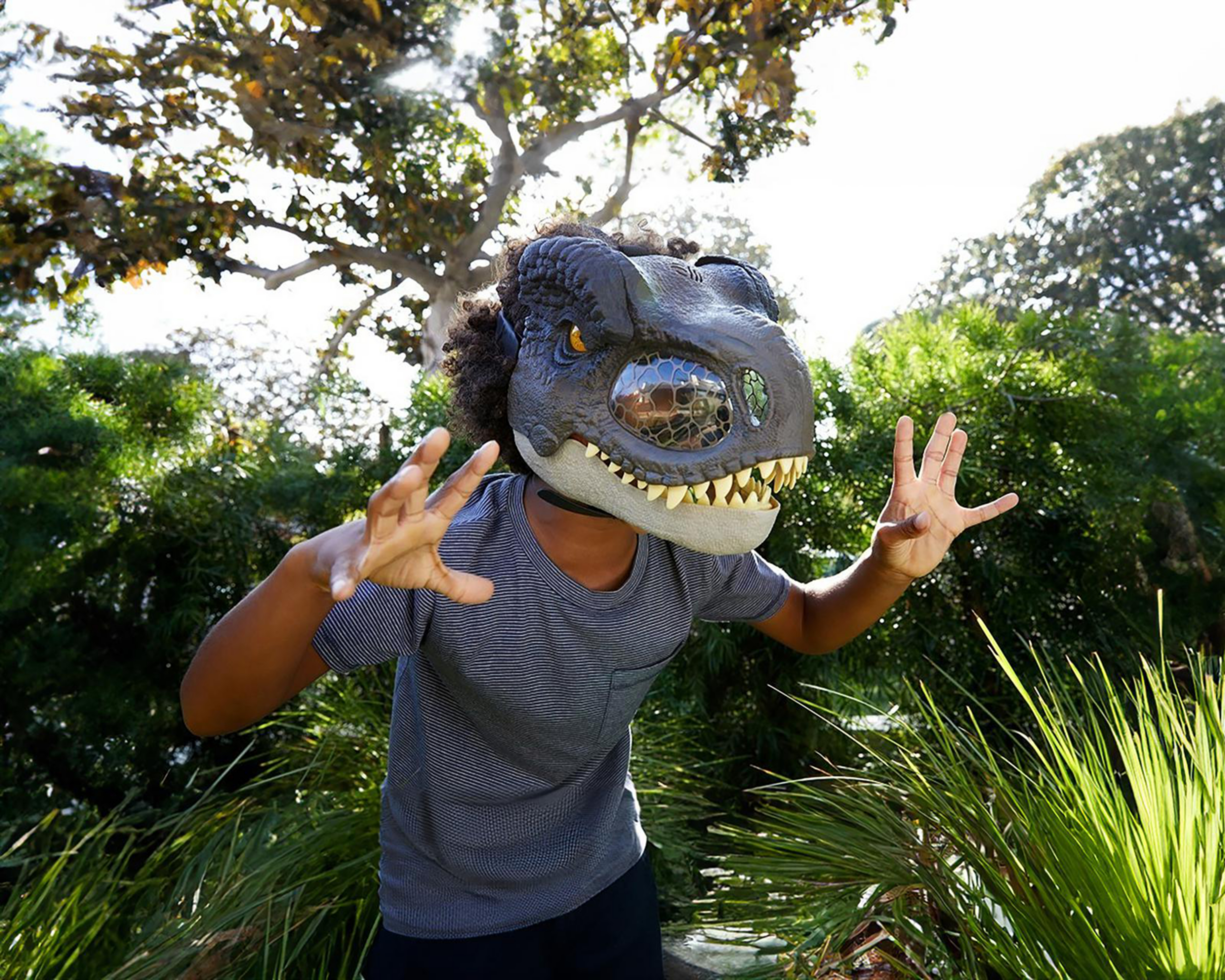 Foto 8 | Máscara Jurassic World Tyrannosaurus Rex