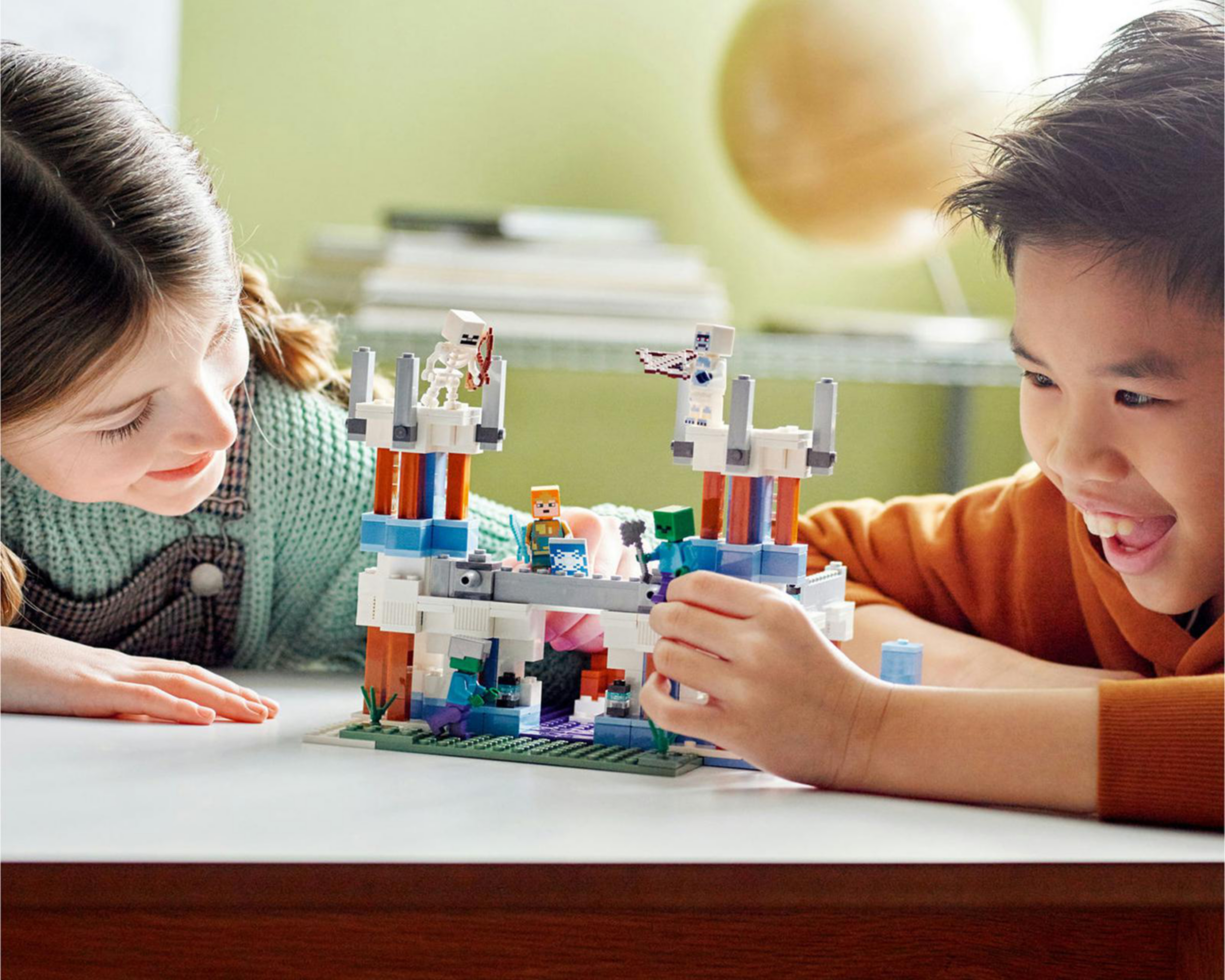 Foto 5 | LEGO Minecraft: El Castillo de Hielo