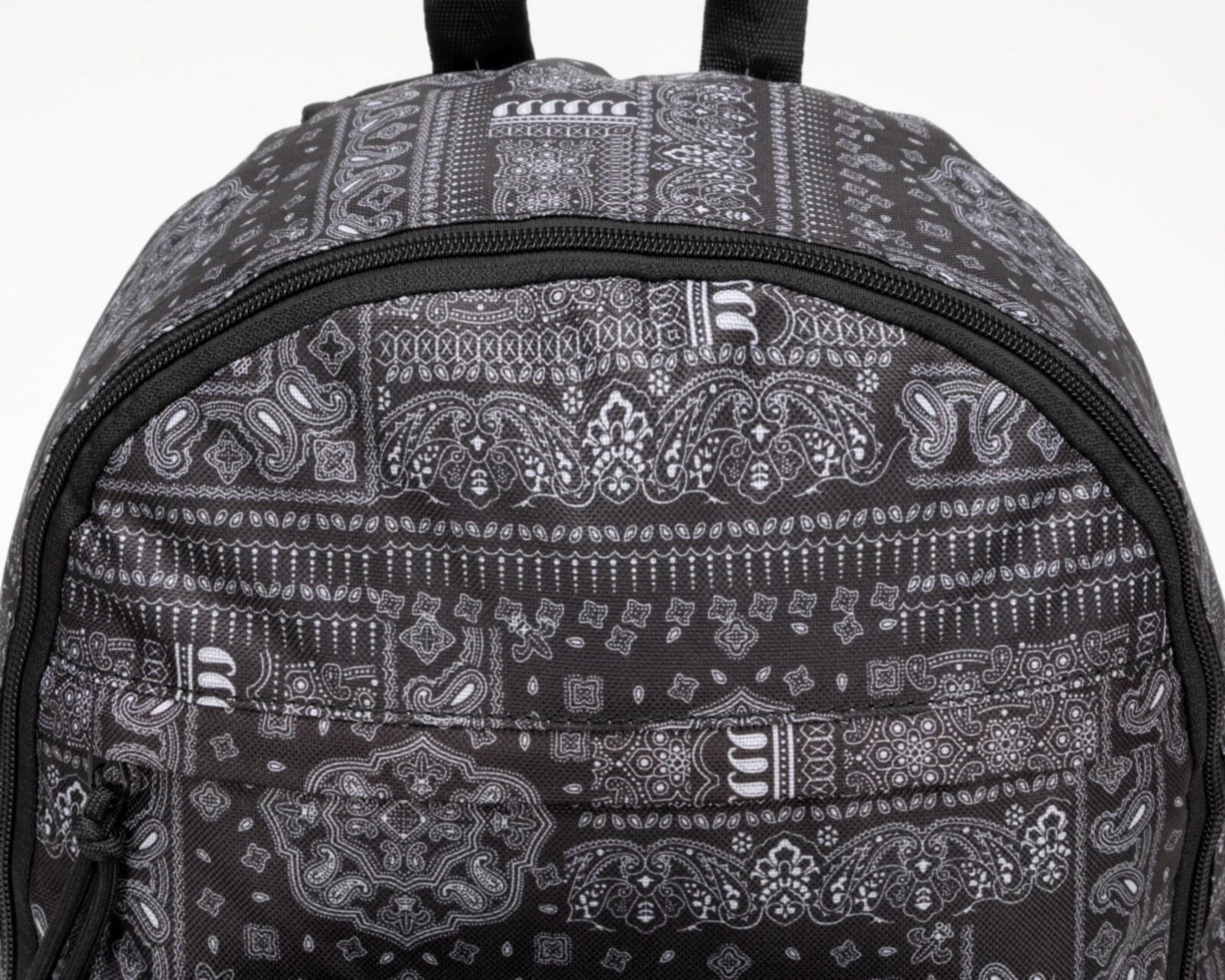Foto 6 pulgar | Mochila Thinner Negra