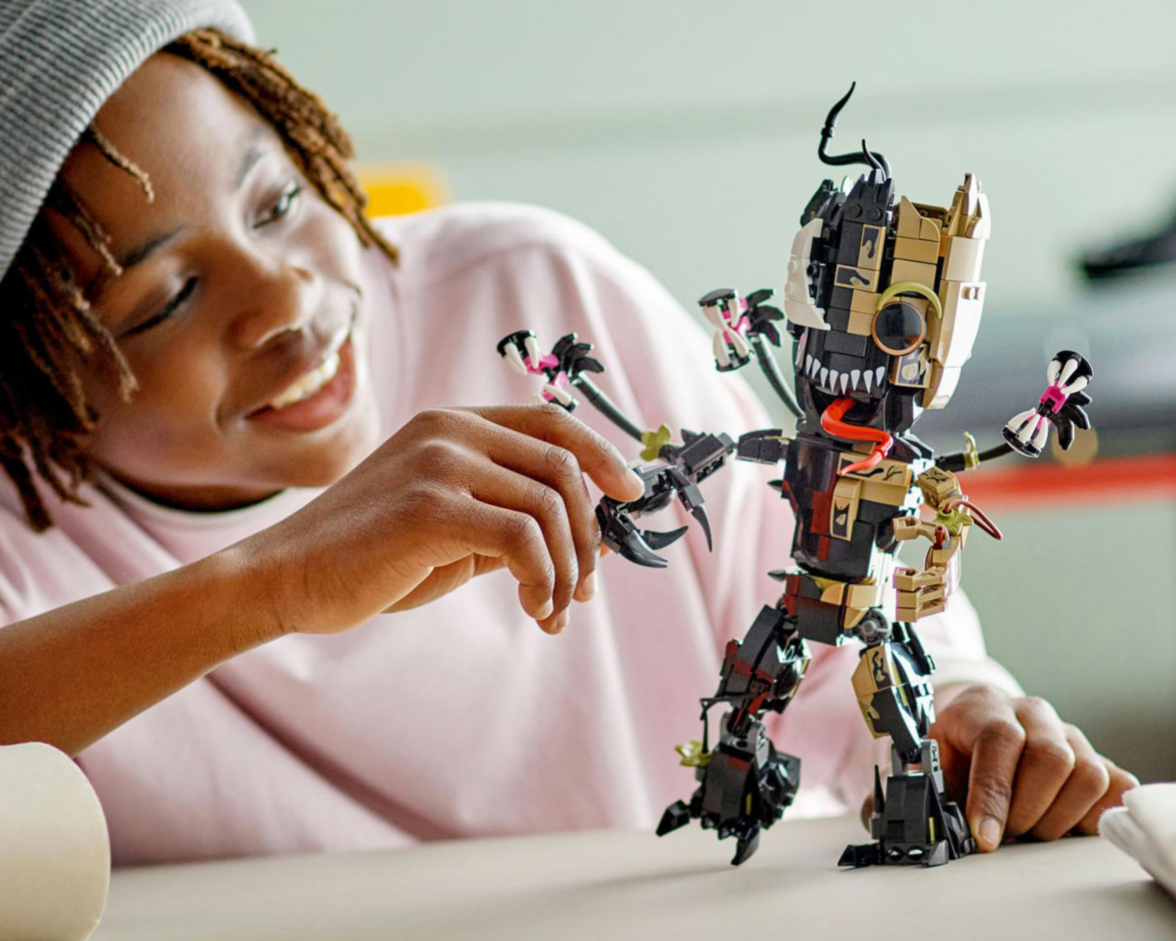 Foto 5 | LEGO Marvel: Venomized Groot