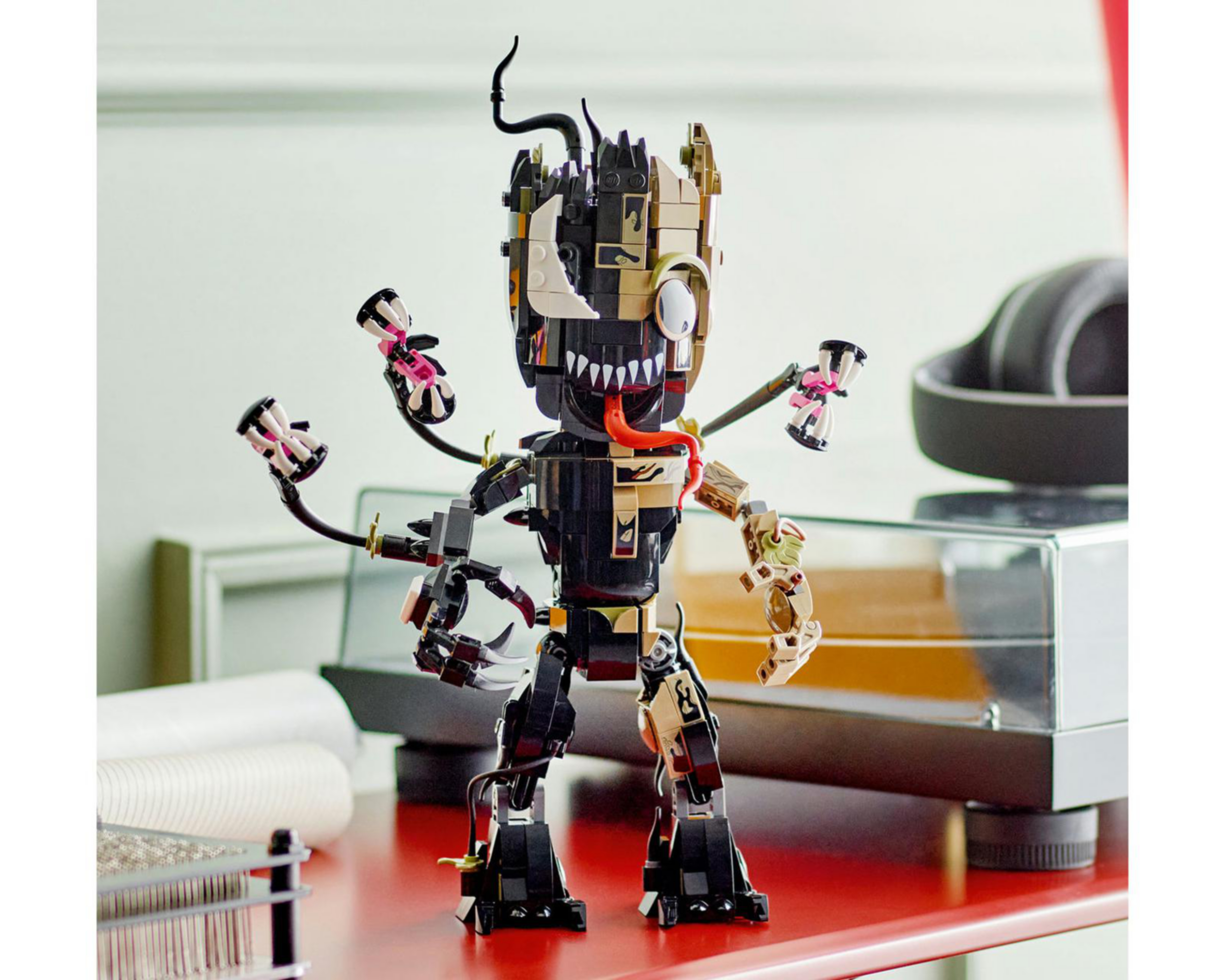 Foto 7 pulgar | LEGO Marvel: Venomized Groot