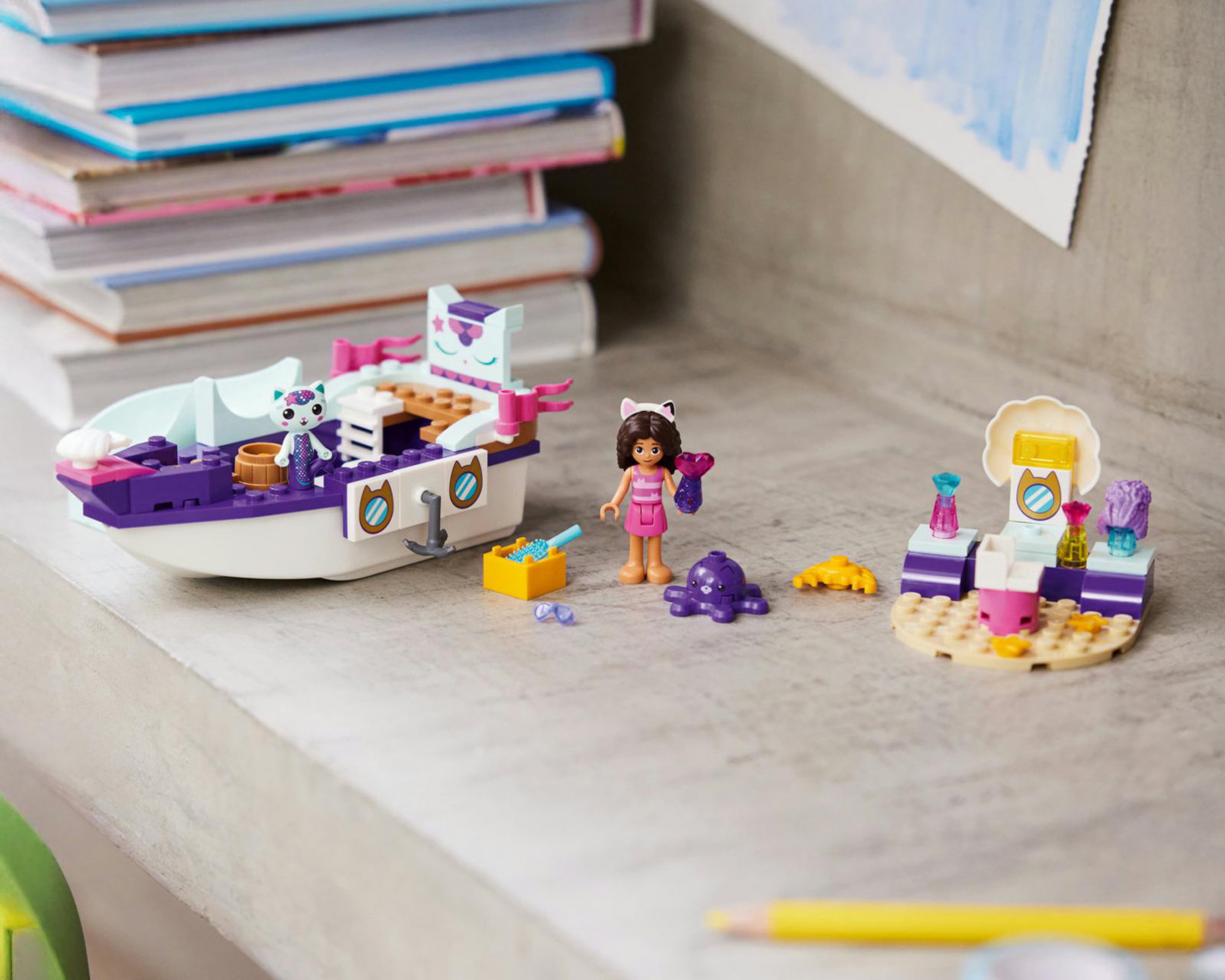 Foto 6 | LEGO Gabby's Dollhouse Barco y Spa de Gabby y Siregata
