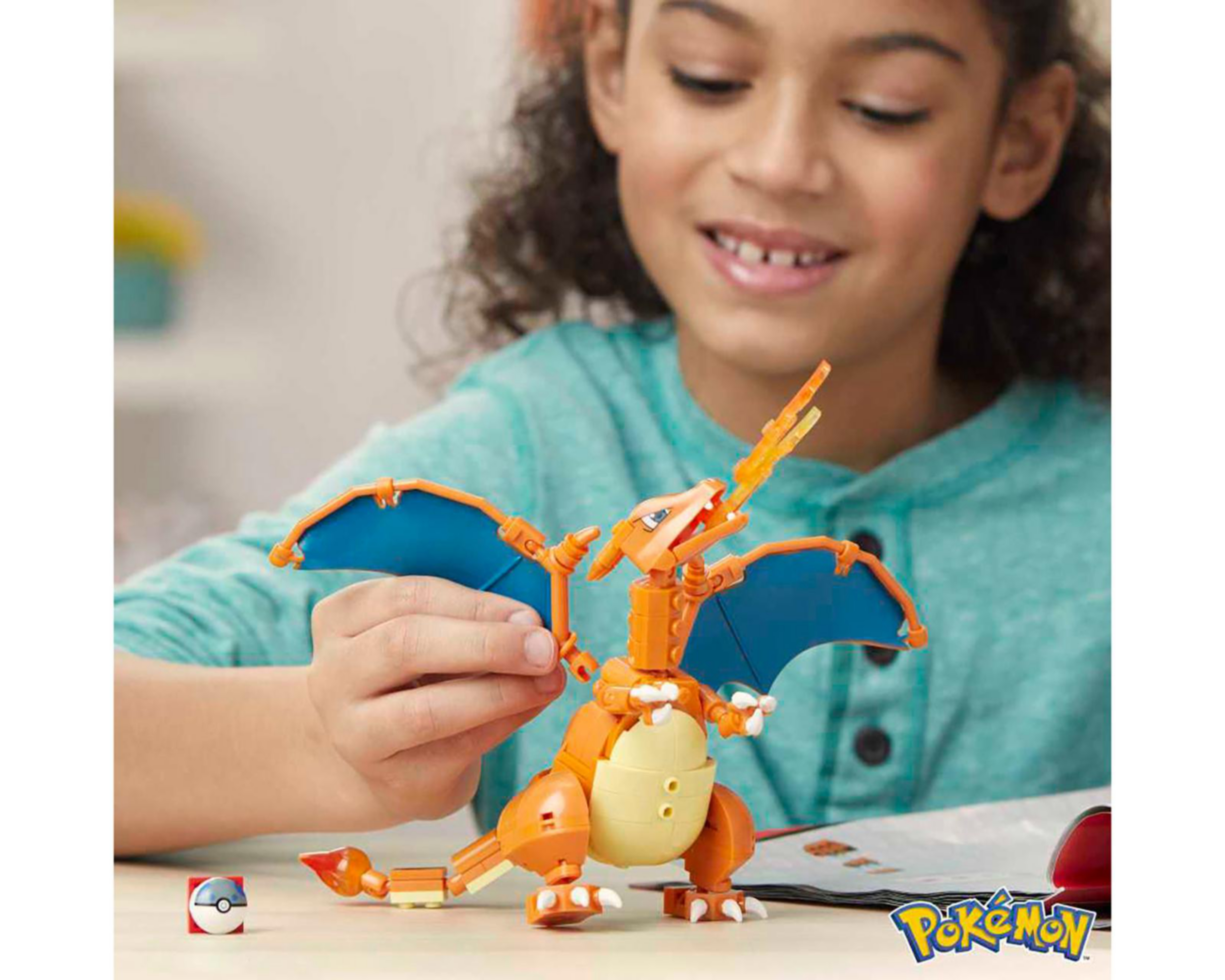 Foto 4 pulgar | Bloques de Construcción Mega Pokémon Charizard 222 Piezas