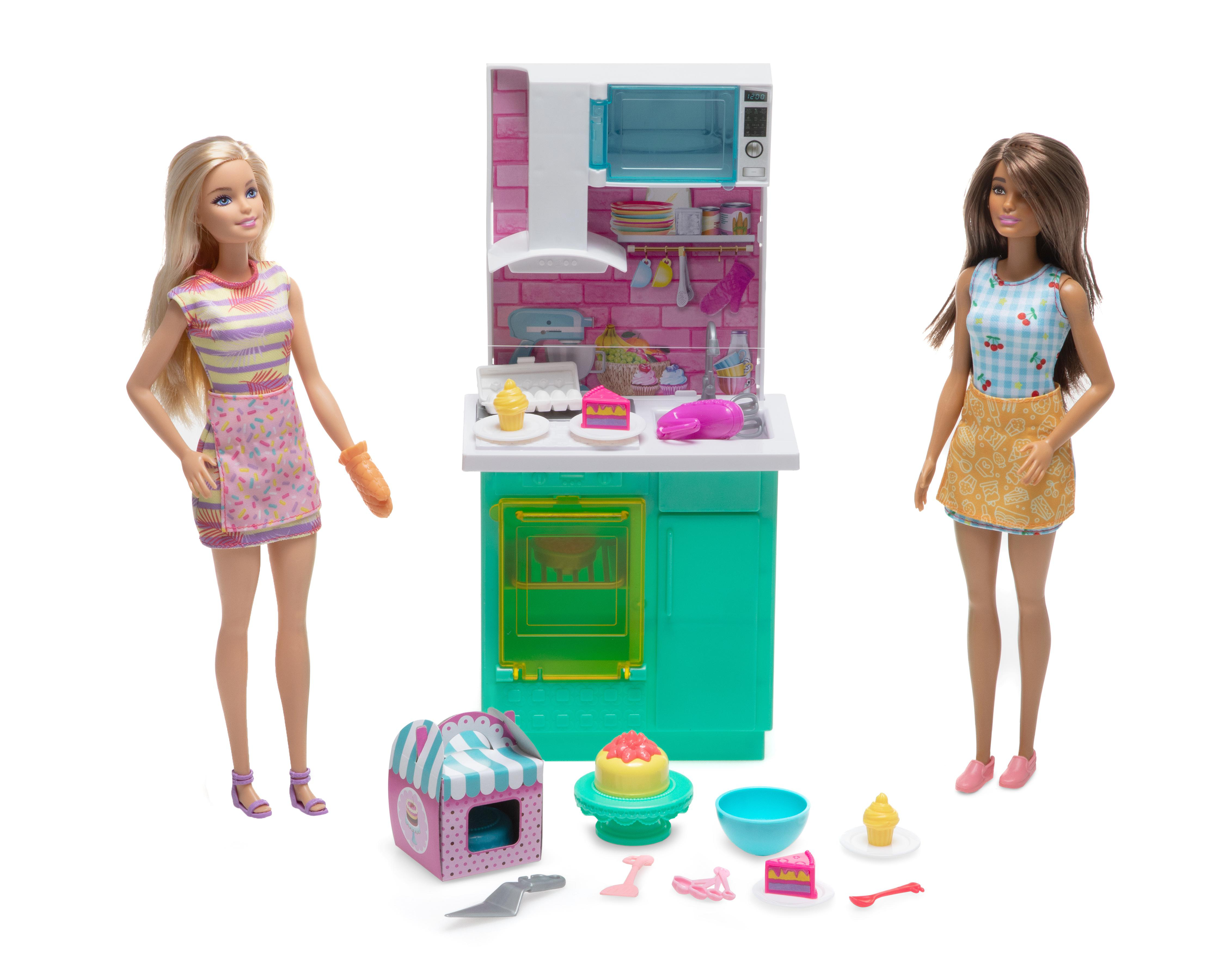 Muñeca Barbie Celebration Fun Horneando Pastel de Cumpleaños $536