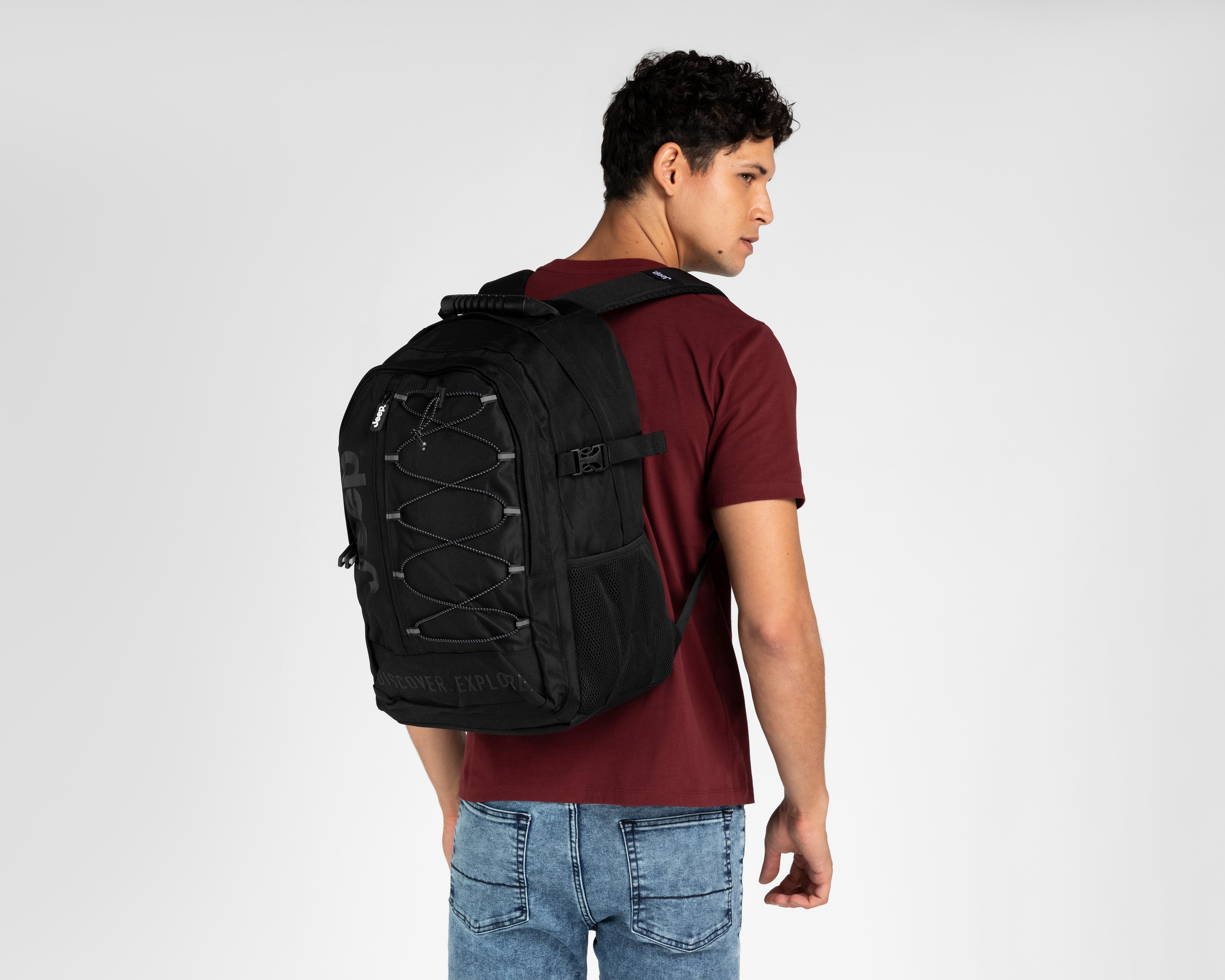 Foto 9 pulgar | Mochila Jeep Negra