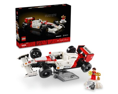 Foto 1 | LEGO McLaren MP4/4 y Ayrton Senna