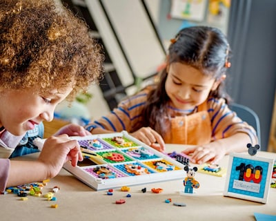 Foto 5 | LEGO Disney: 100 Años de Íconos de la Animación Disney