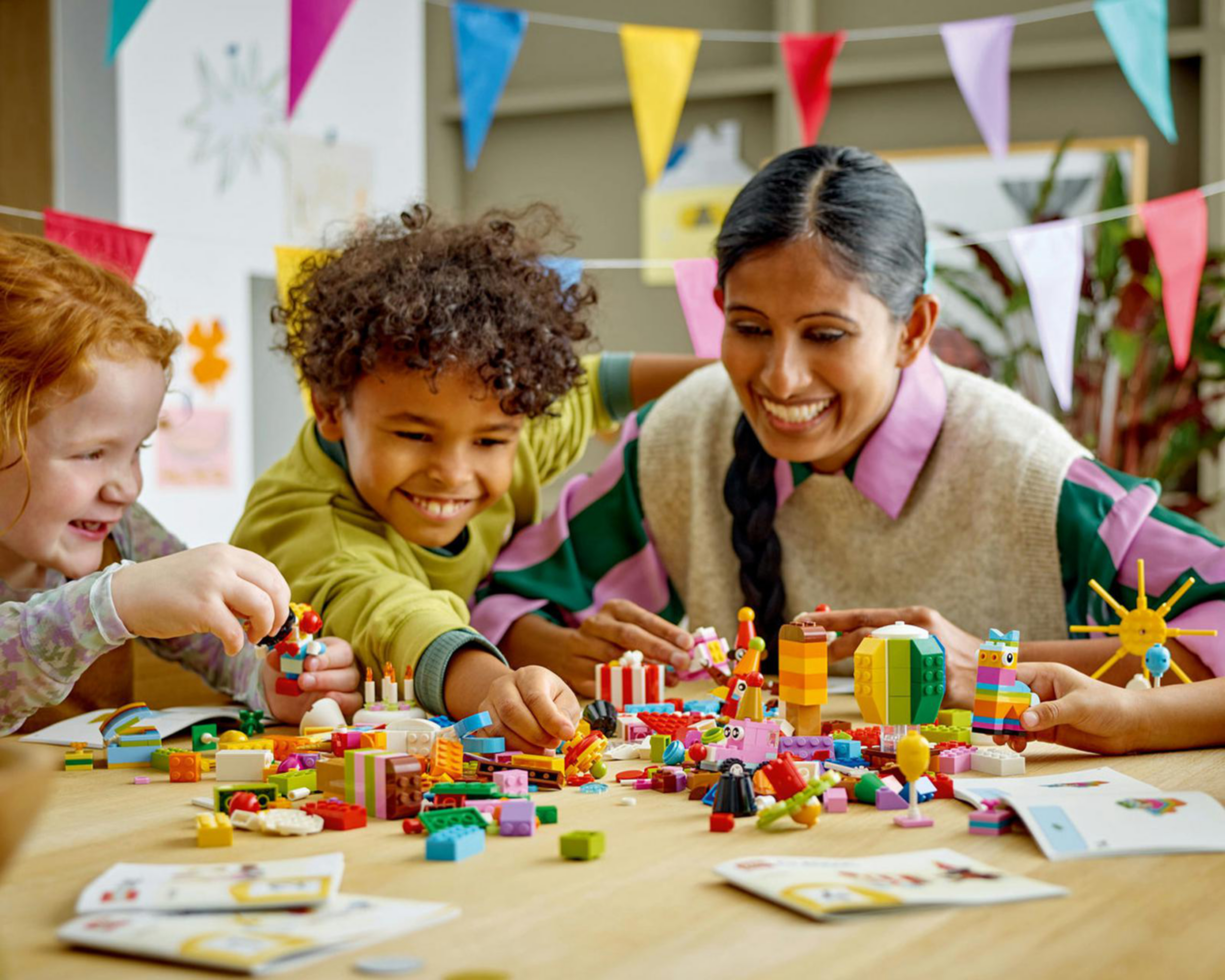 Foto 5 | LEGO Classic: Caja Creativa Fiesta