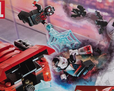 Foto 3 | LEGO Marvel: Miles Morales vs. Morbius