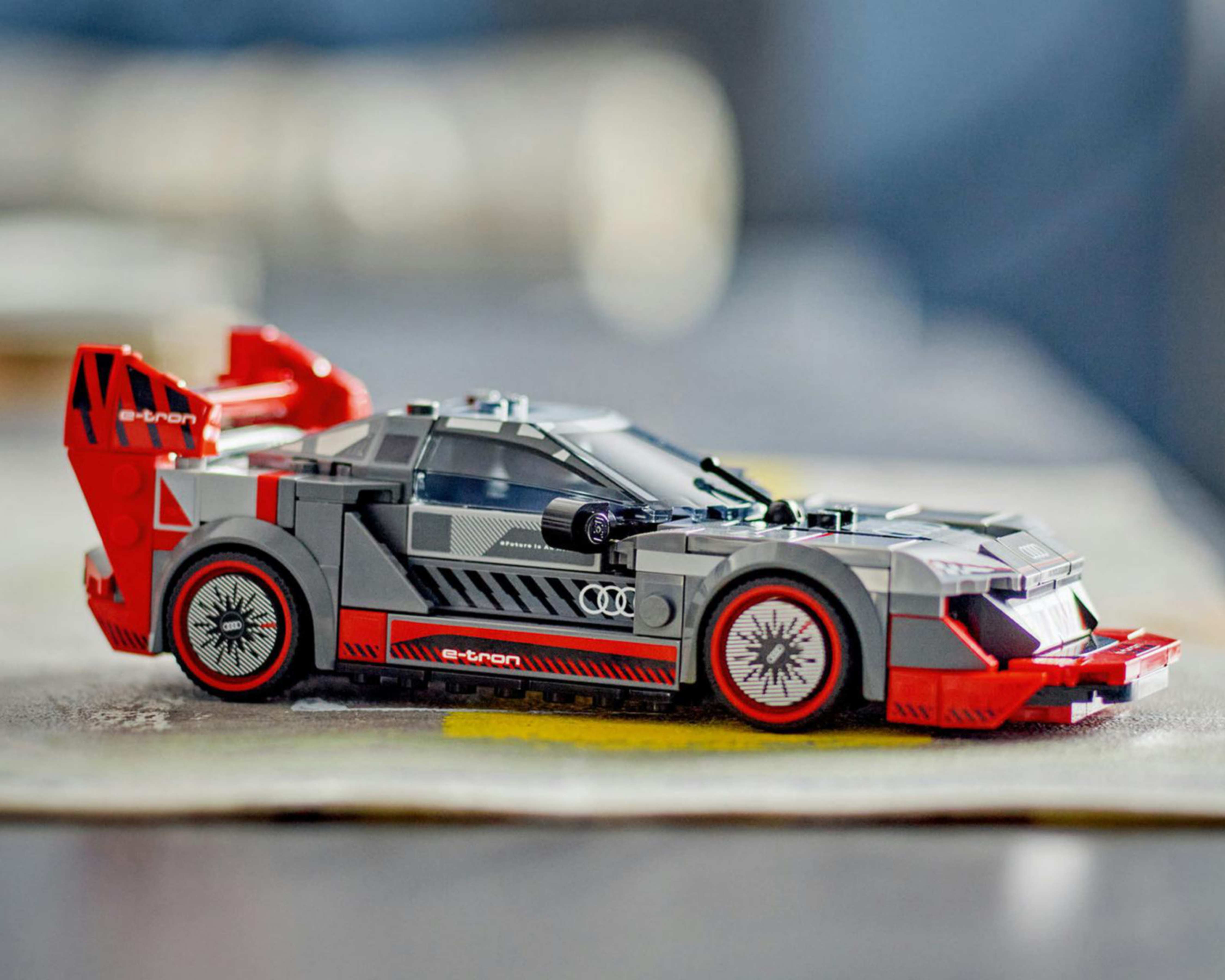 Foto 7 pulgar | LEGO Speed: Coche de Carreras Audi S1 e-Tron Quattro