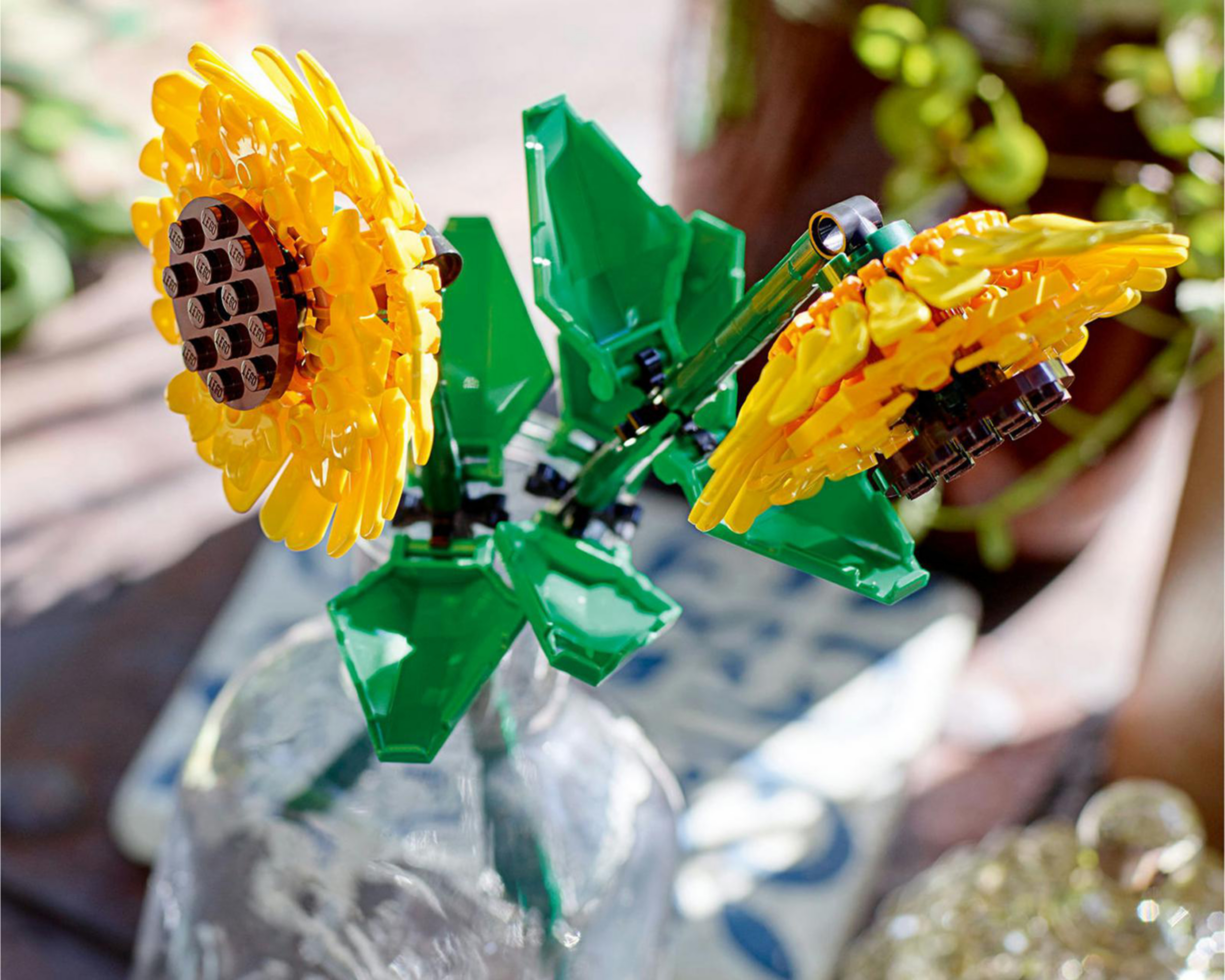 Foto 6 pulgar | LEGO Iconic: Girasoles