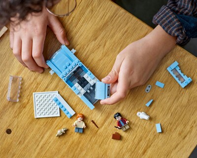 Foto 4 | LEGO Harry Potter: Flying Ford Anglia Volador