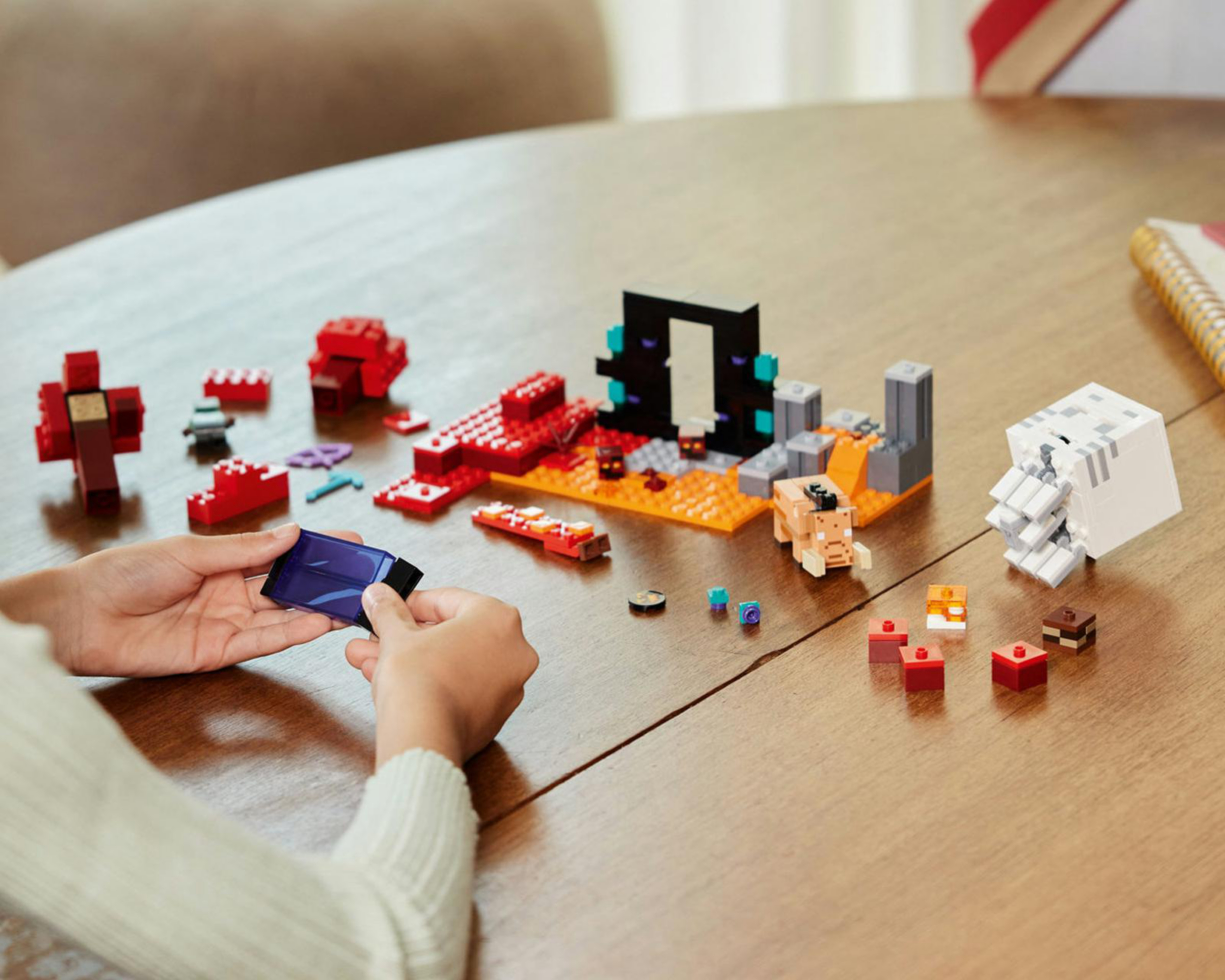 Foto 5 pulgar | LEGO Minecraft: La Emboscada en el Portal del Nether