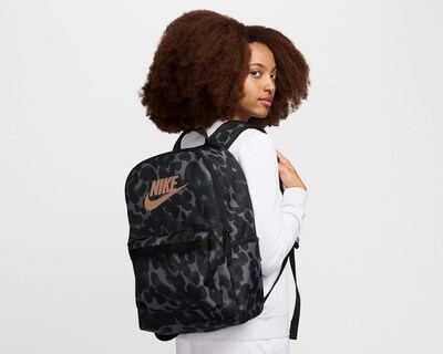 Foto 8 | Mochila Nike Heritage Air Max