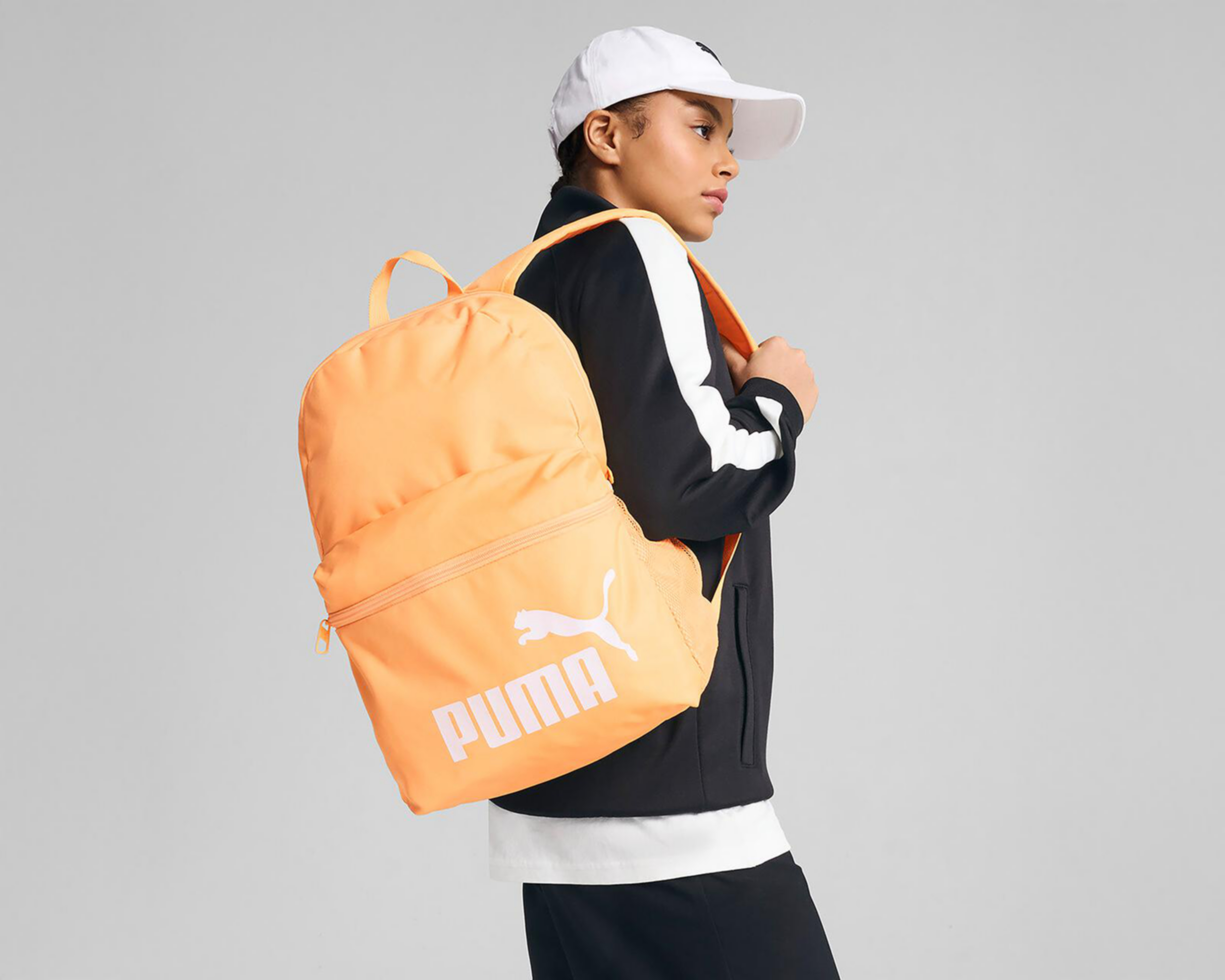 Foto 6 pulgar | Mochila Puma Anaranjada