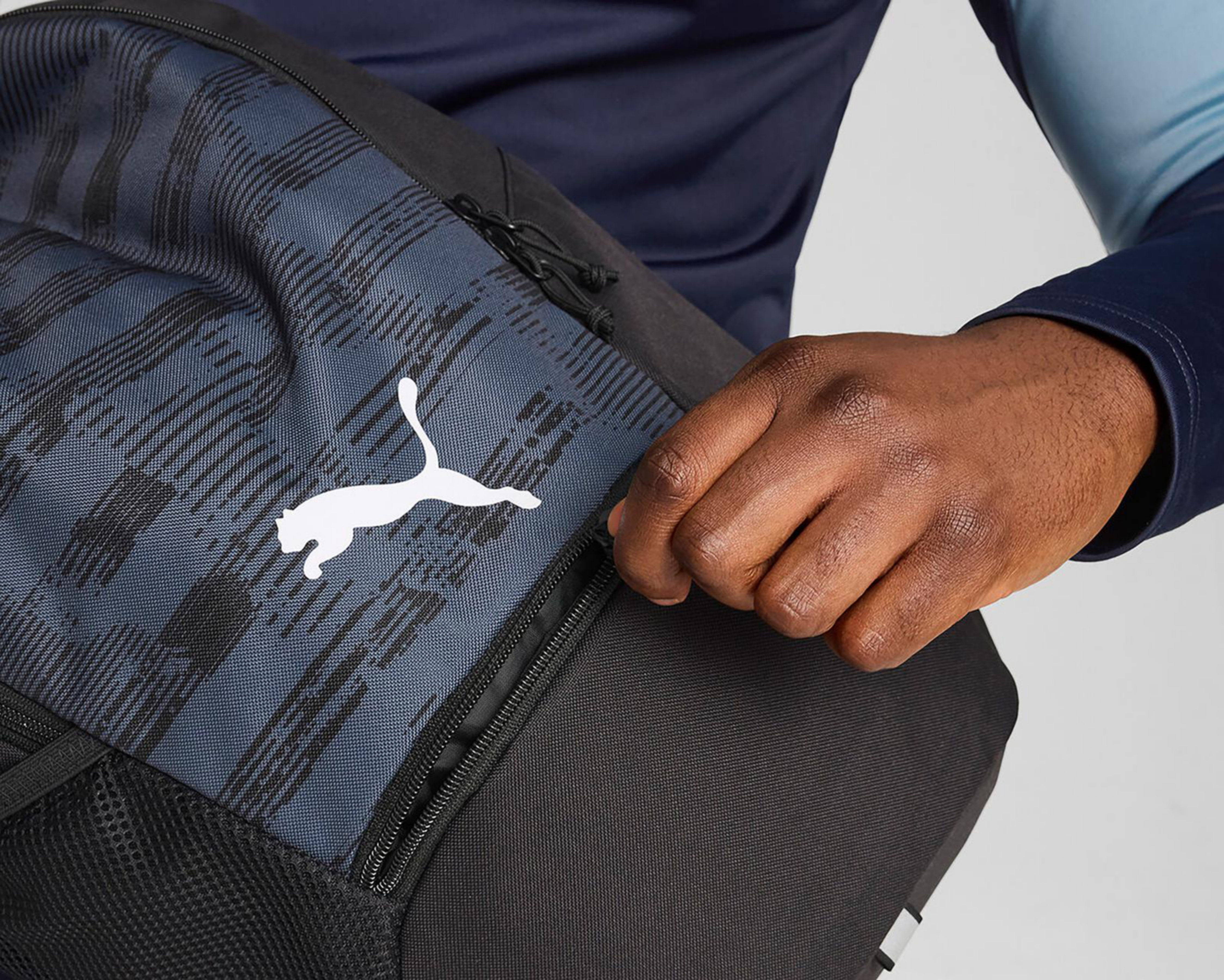 Foto 4 | Mochila Puma Negra con Azul