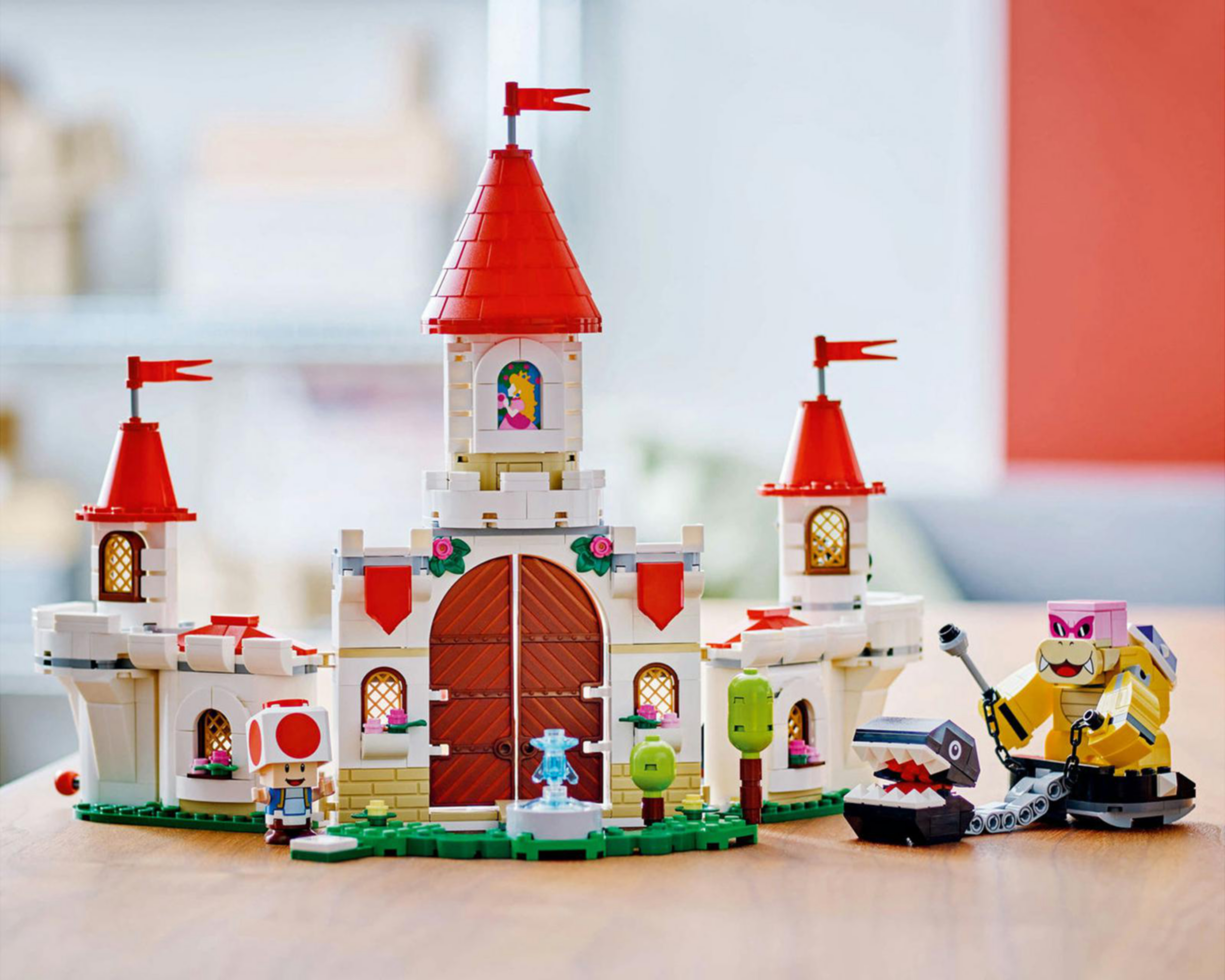 Foto 7 pulgar | LEGO Super Mario: Combate contra Roy en el Castillo de Peach