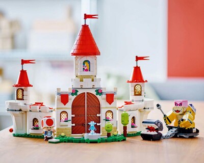 Foto 6 | LEGO Super Mario: Combate contra Roy en el Castillo de Peach