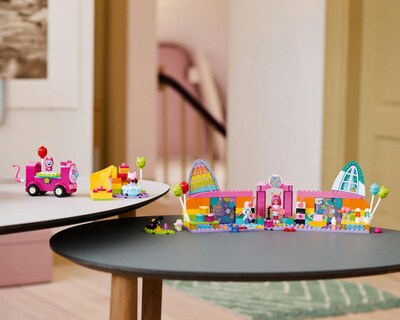 Foto 6 | LEGO Gabby's Dollhouse: Party Room 252 Piezas