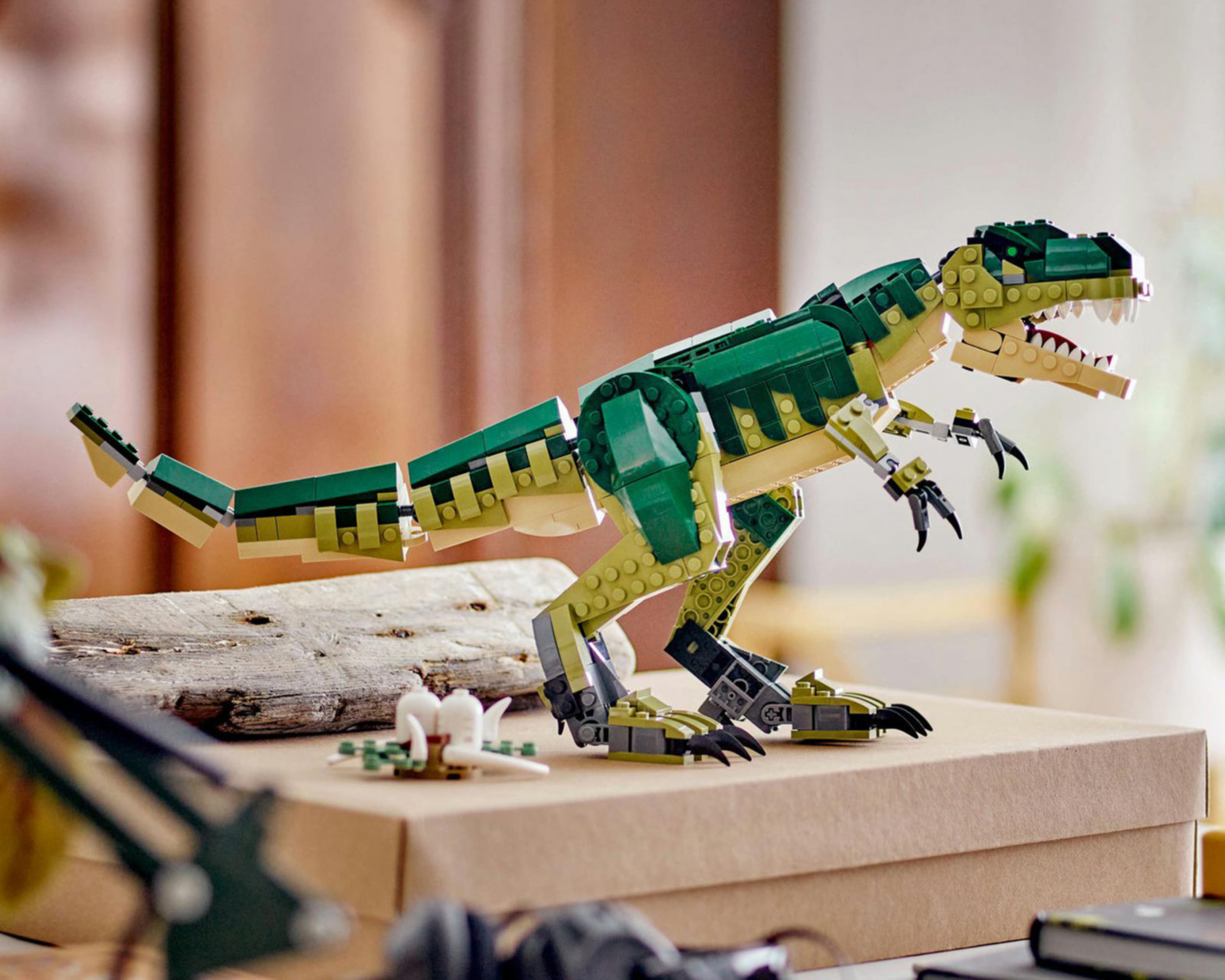 Foto 7 pulgar | LEGO Creator 3 en 1: T. Rex