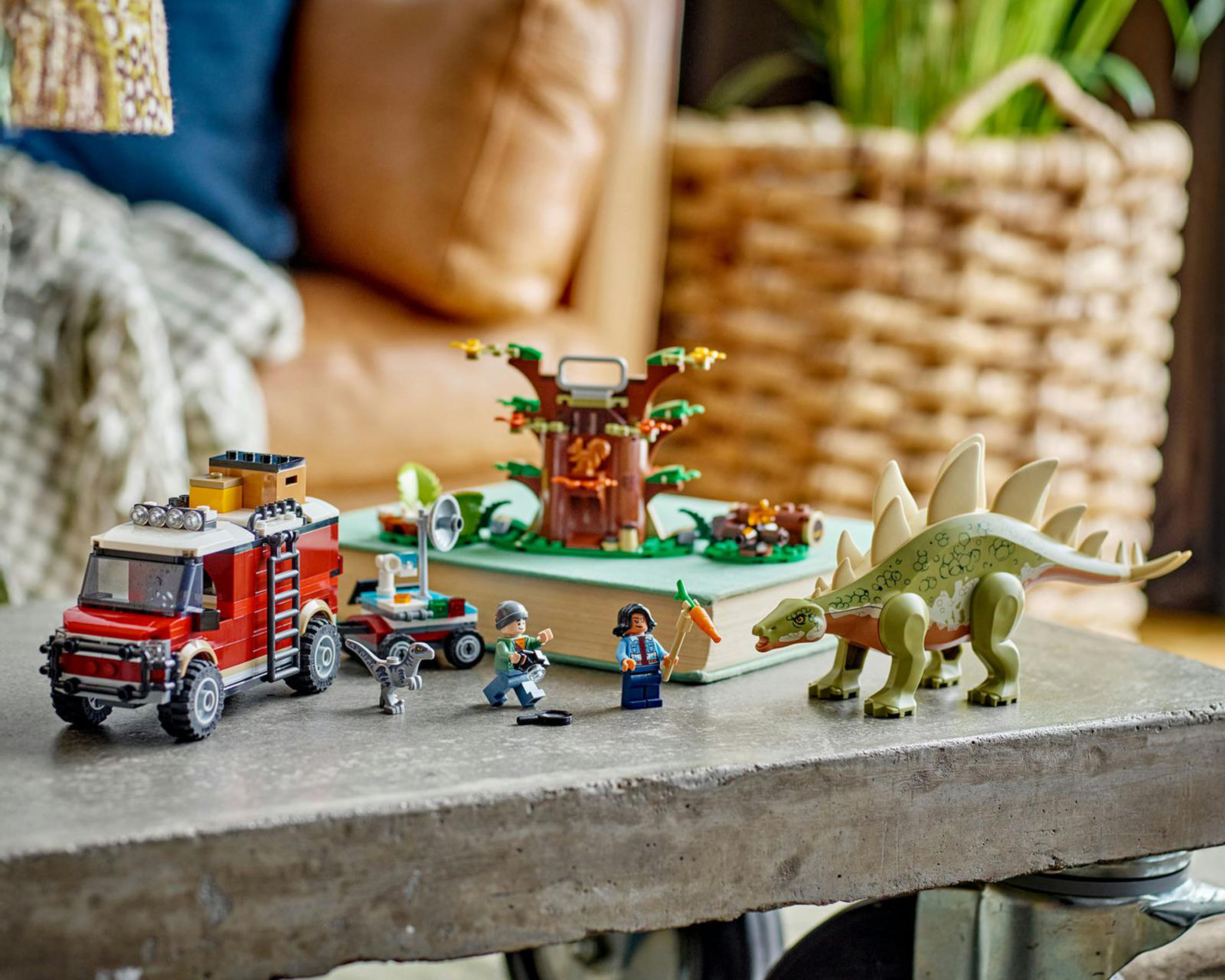 Foto 7 pulgar | LEGO Jurassic World Misiones de Dinosaurios: Descubrimiento del Estegosaurio