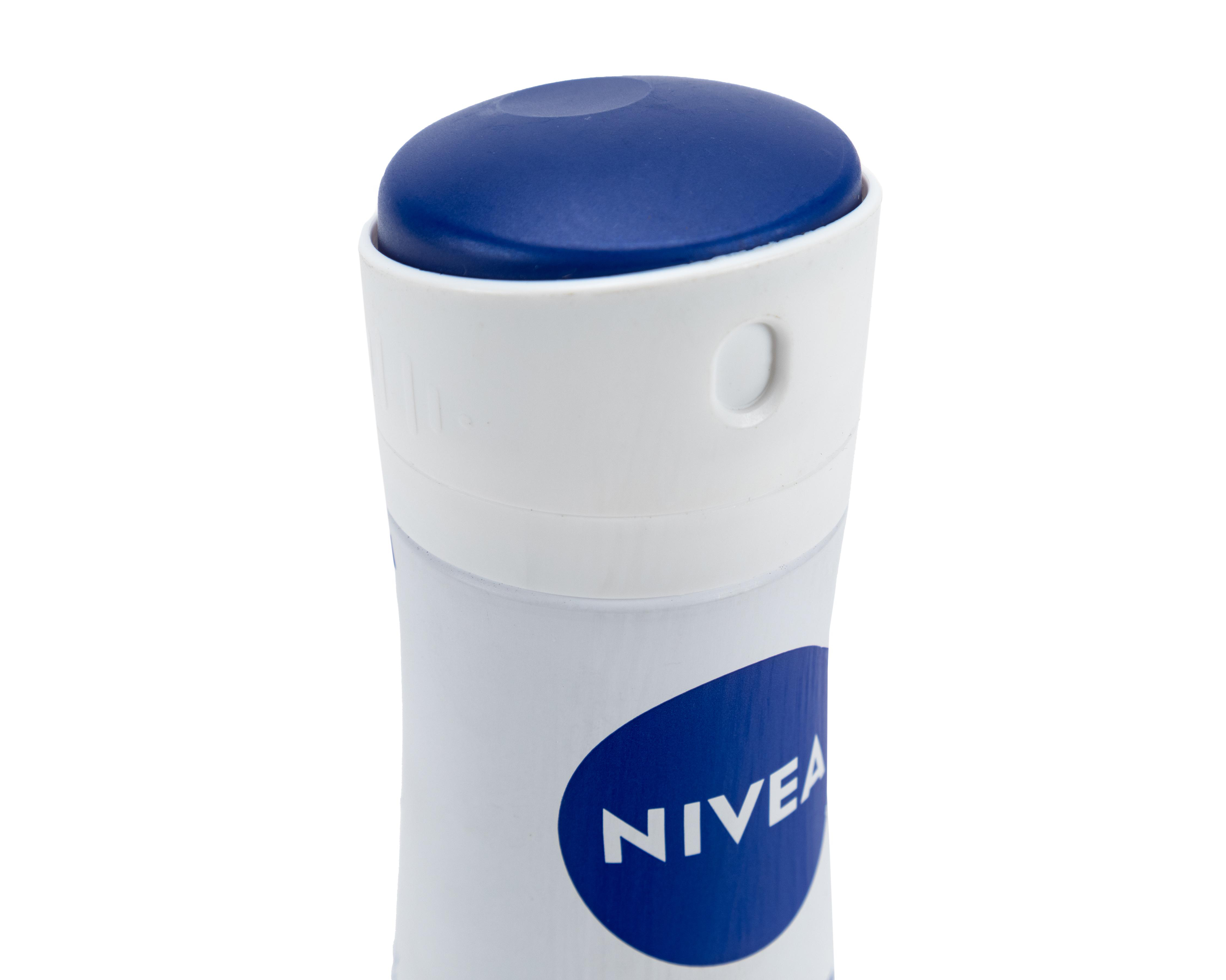 Foto 4 pulgar | Desodorante en Aerosol Nivea Tono Natural Classic Touch Aclarante 150 ml