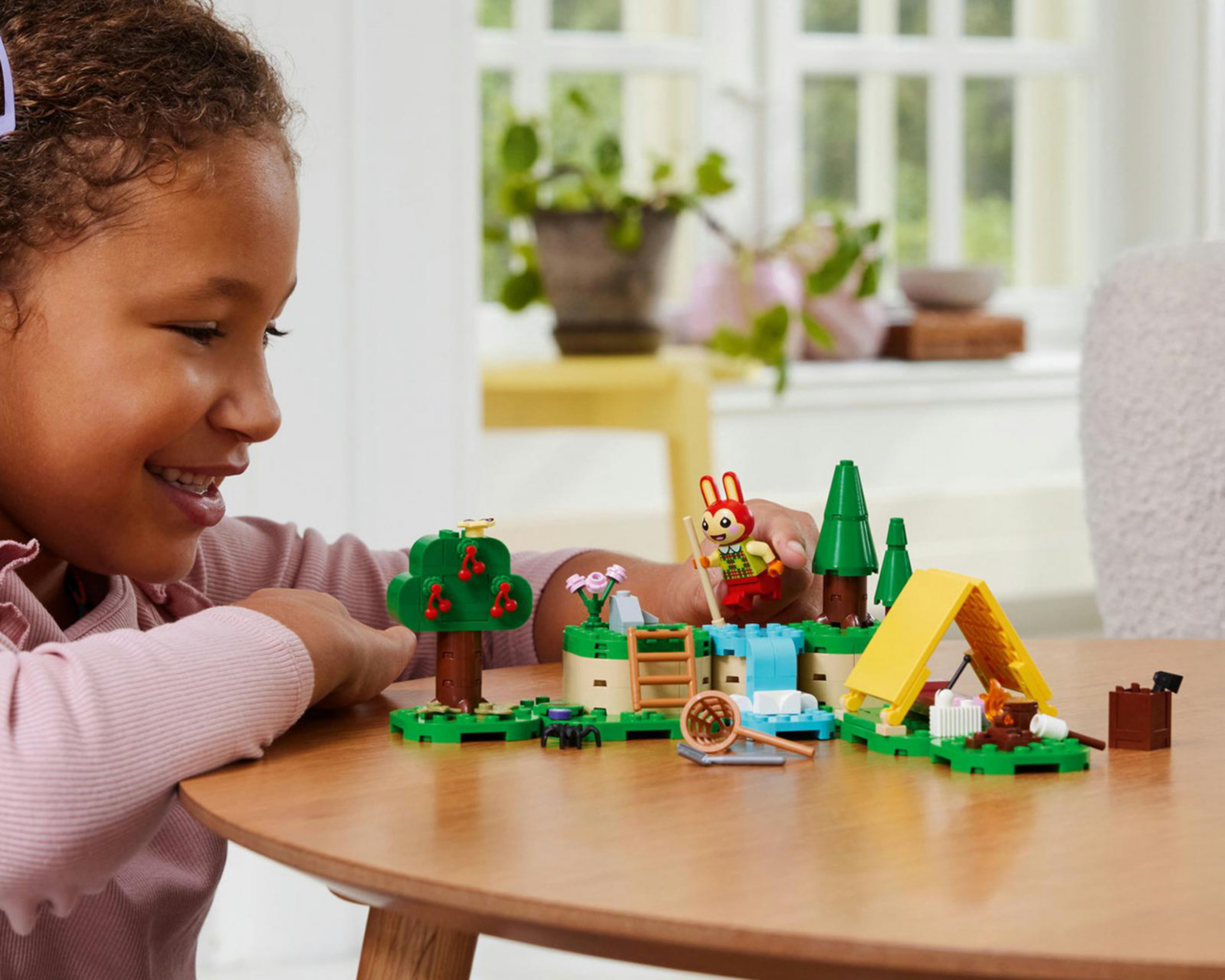 Foto 6 pulgar | LEGO Animal Crossing: Bunnie's Outdoor Activities