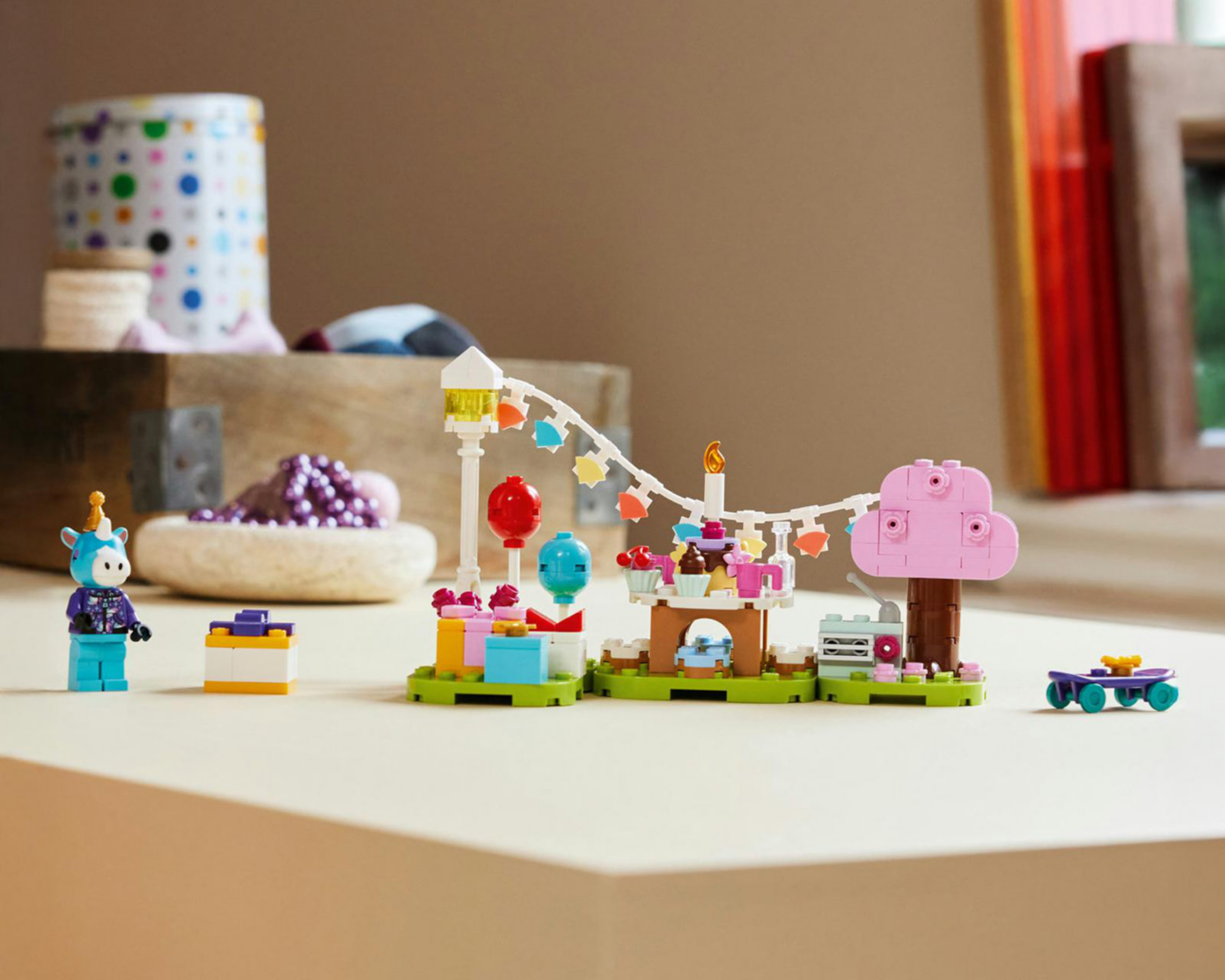 Foto 6 | LEGO Animal Crossing: Fiesta de Cumpleaños de Azulino