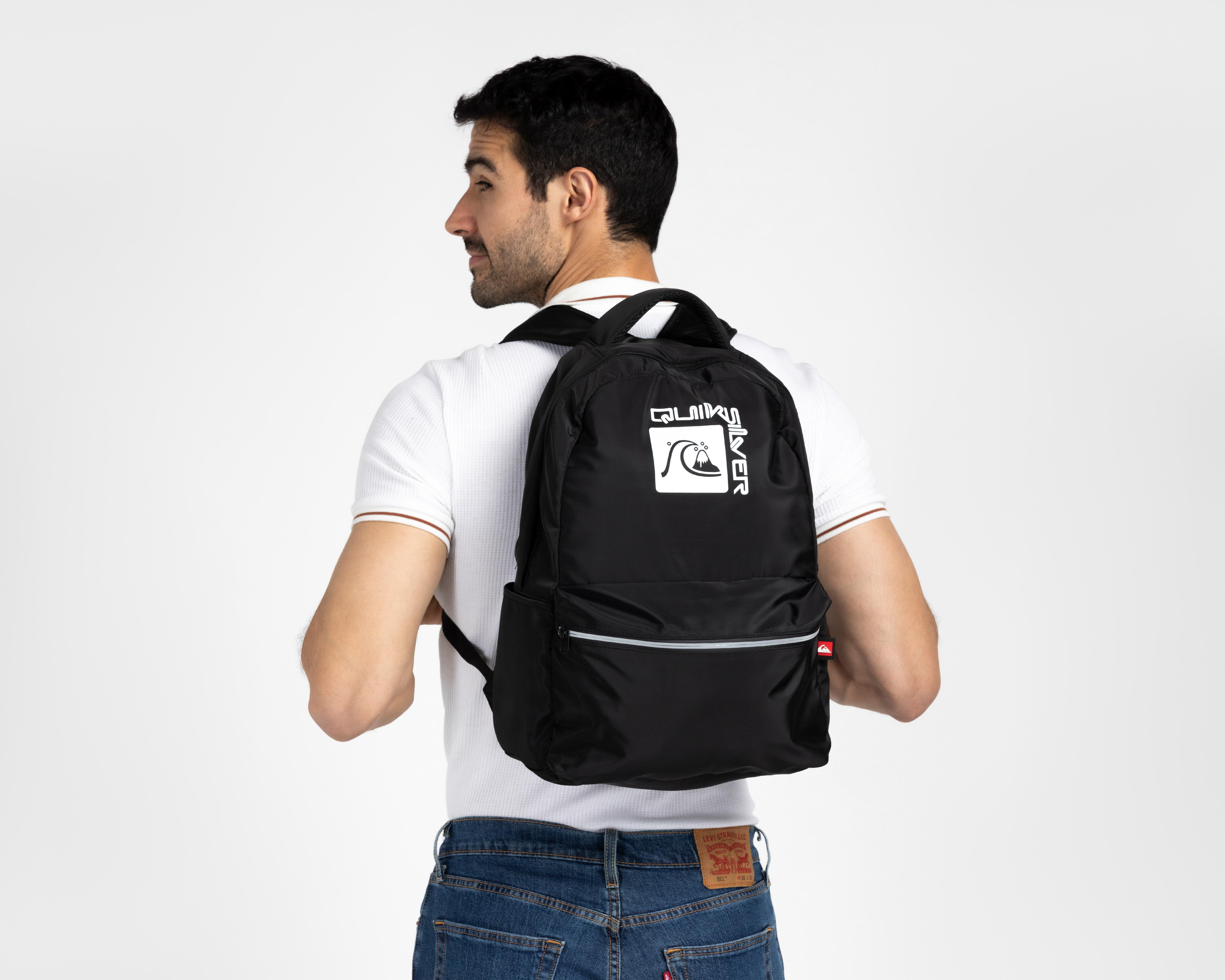 Foto 9 pulgar | Mochila Quiksilver Negra