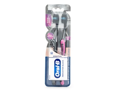 Foto 1 | Cepillo de Dientes Suave con Carbón Oral-B Indicator Black 2 Piezas