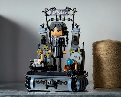 Foto 6 | LEGO Wednesday: Merlina Addams