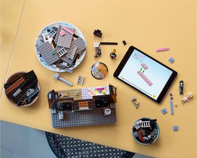 Foto 4 | LEGO Wednesday: Habitación de Merlina y Enid