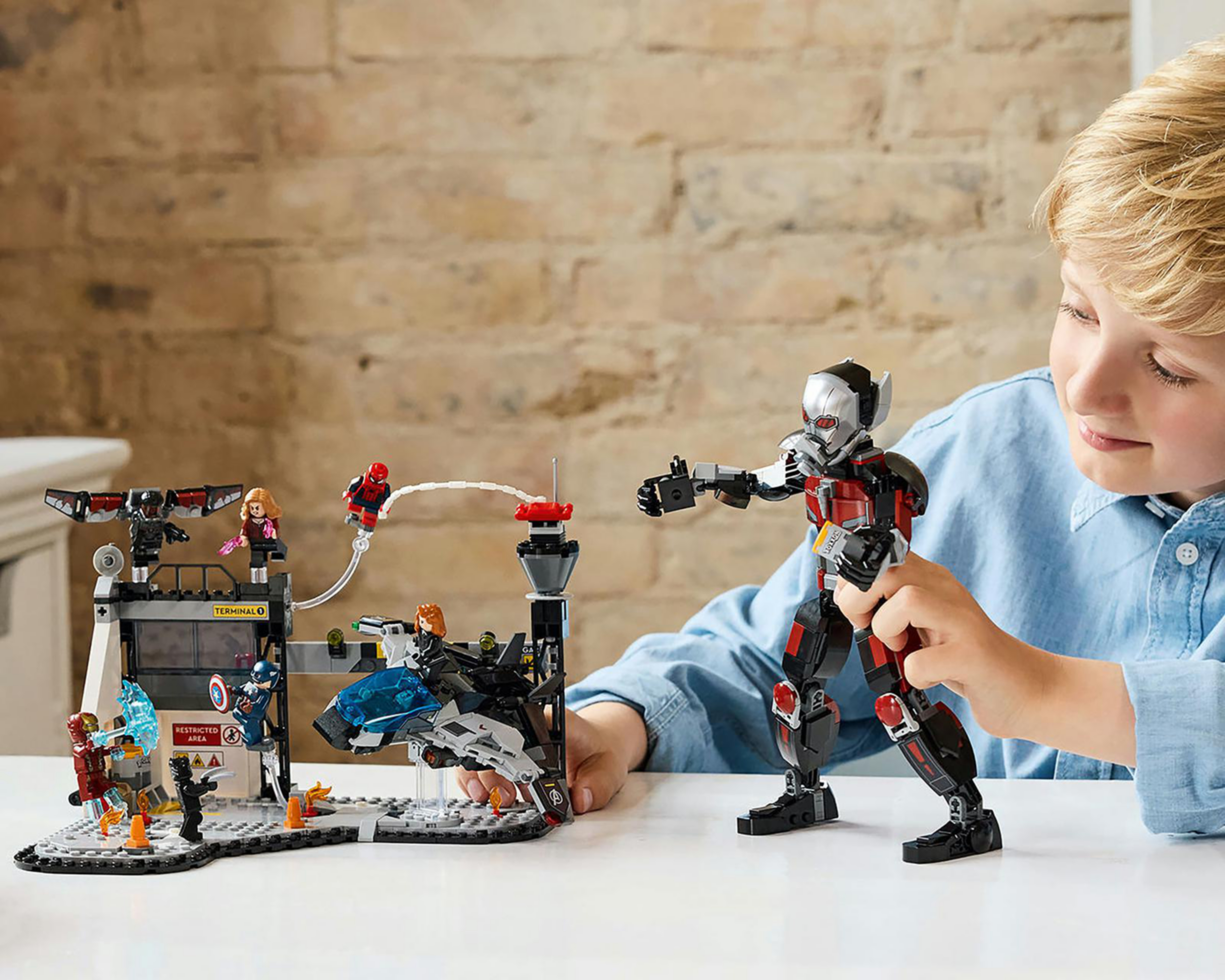 Foto 5 | LEGO Gran Batalla de Capitán América: Civil War