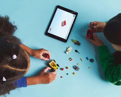 Foto 4 | LEGO City: Pack de Coches de Carreras Pizza vs Camión de Bomberos