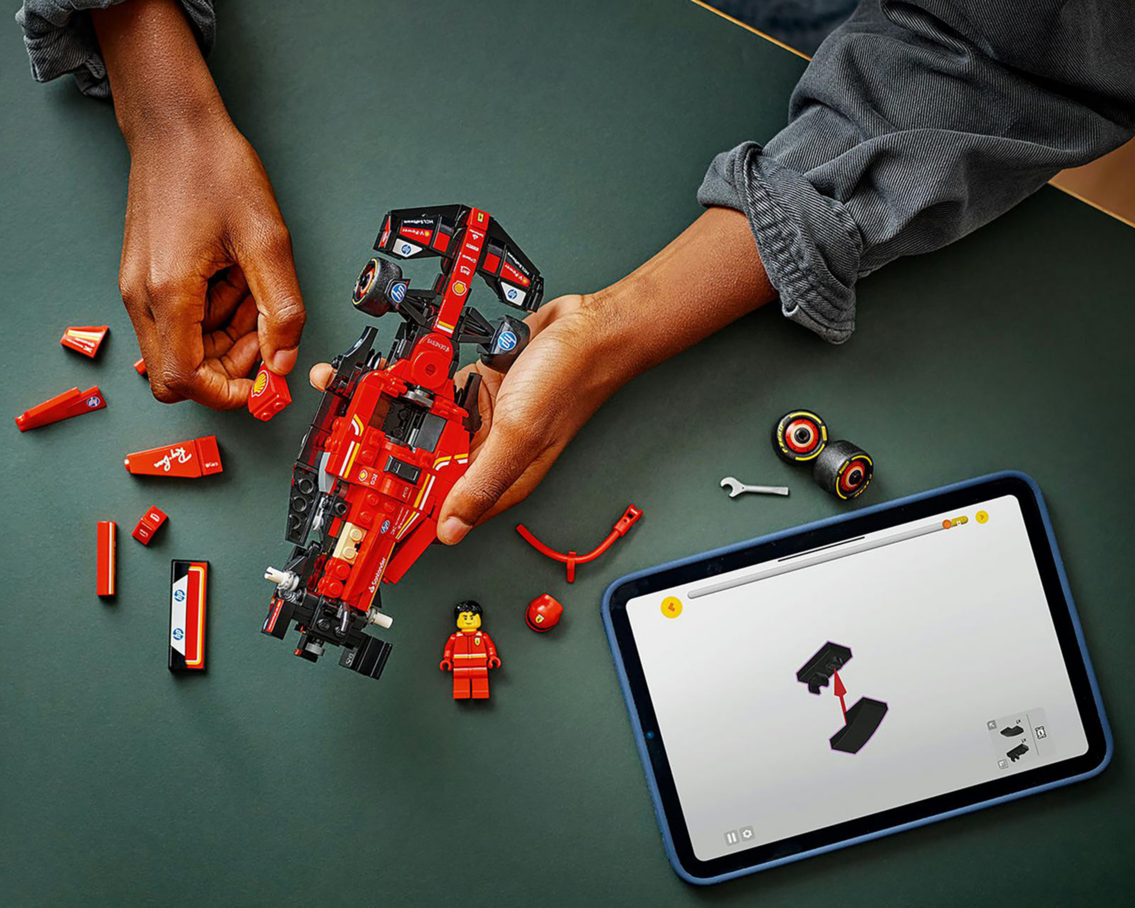 Foto 4 | LEGO Speed Champions: Coche de Carreras Ferrari SF-24 F1