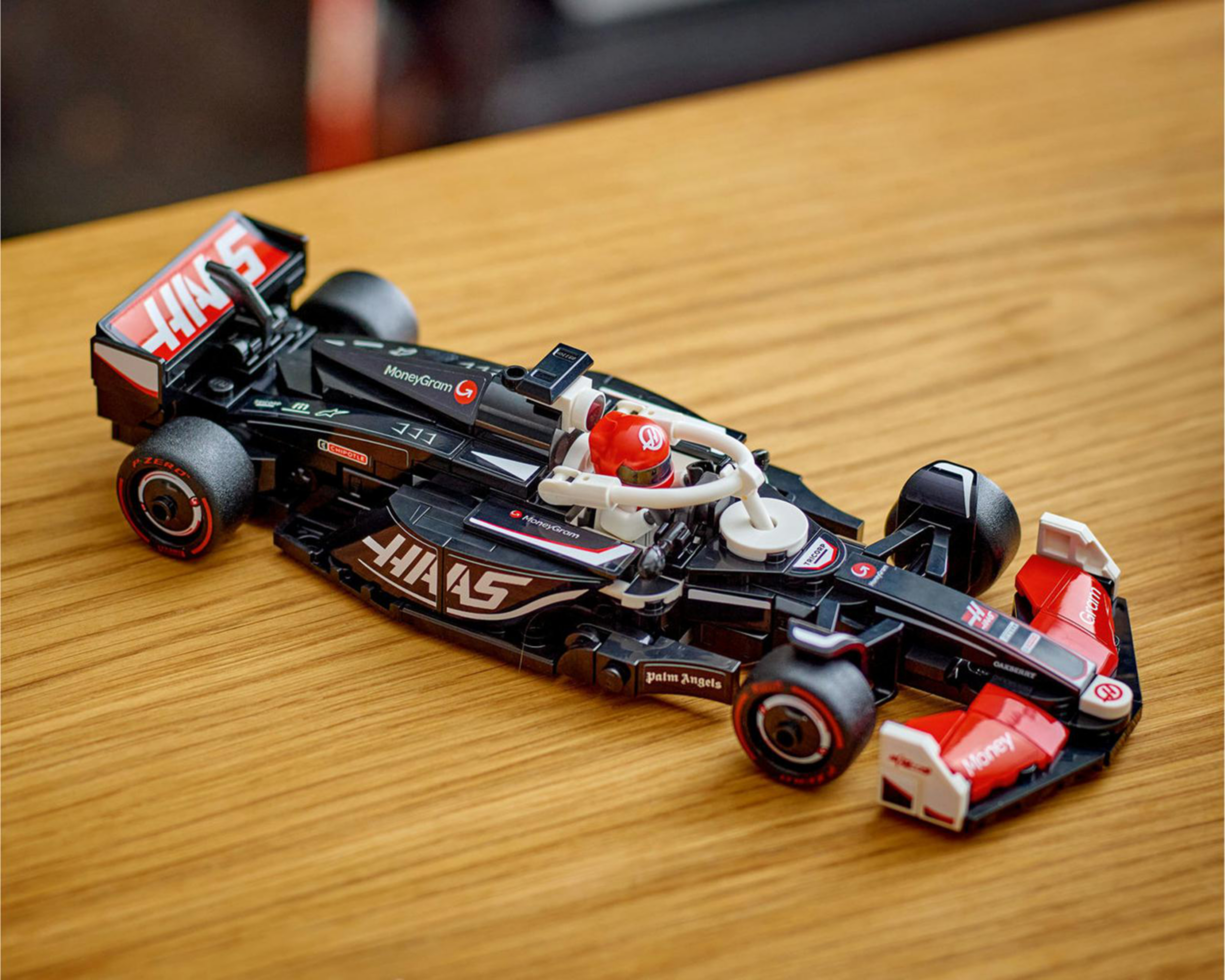 Foto 7 pulgar | LEGO Speed Champions: Coche de Carreras MoneyGram Haas F1 Team VF-24