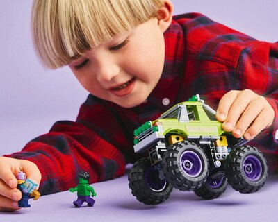 Foto 5 | LEGO Marvel: Camión de Hulk vs. Thanos