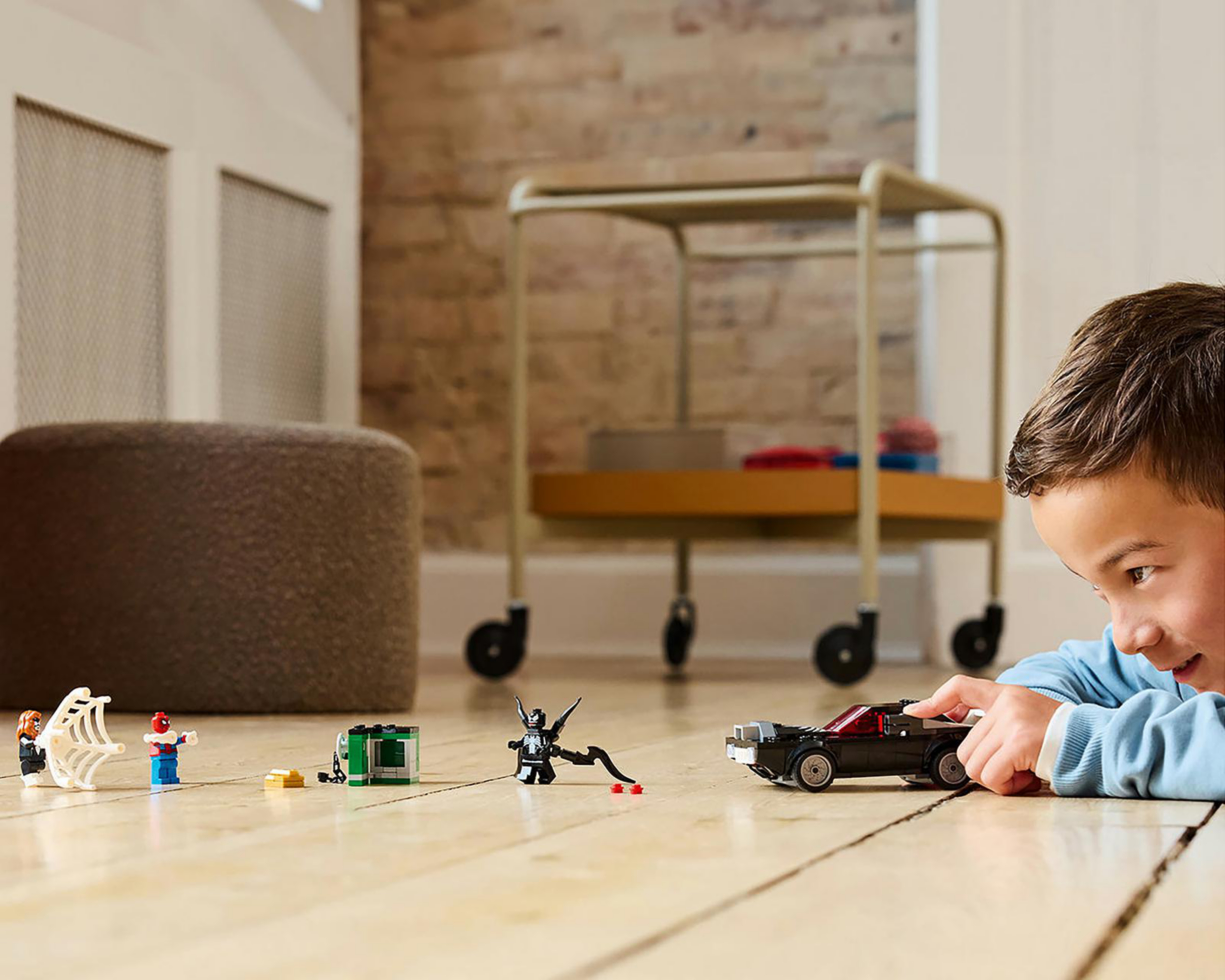 Foto 6 pulgar | LEGO Marvel: Spider-Man vs Coche Brutal de Venom