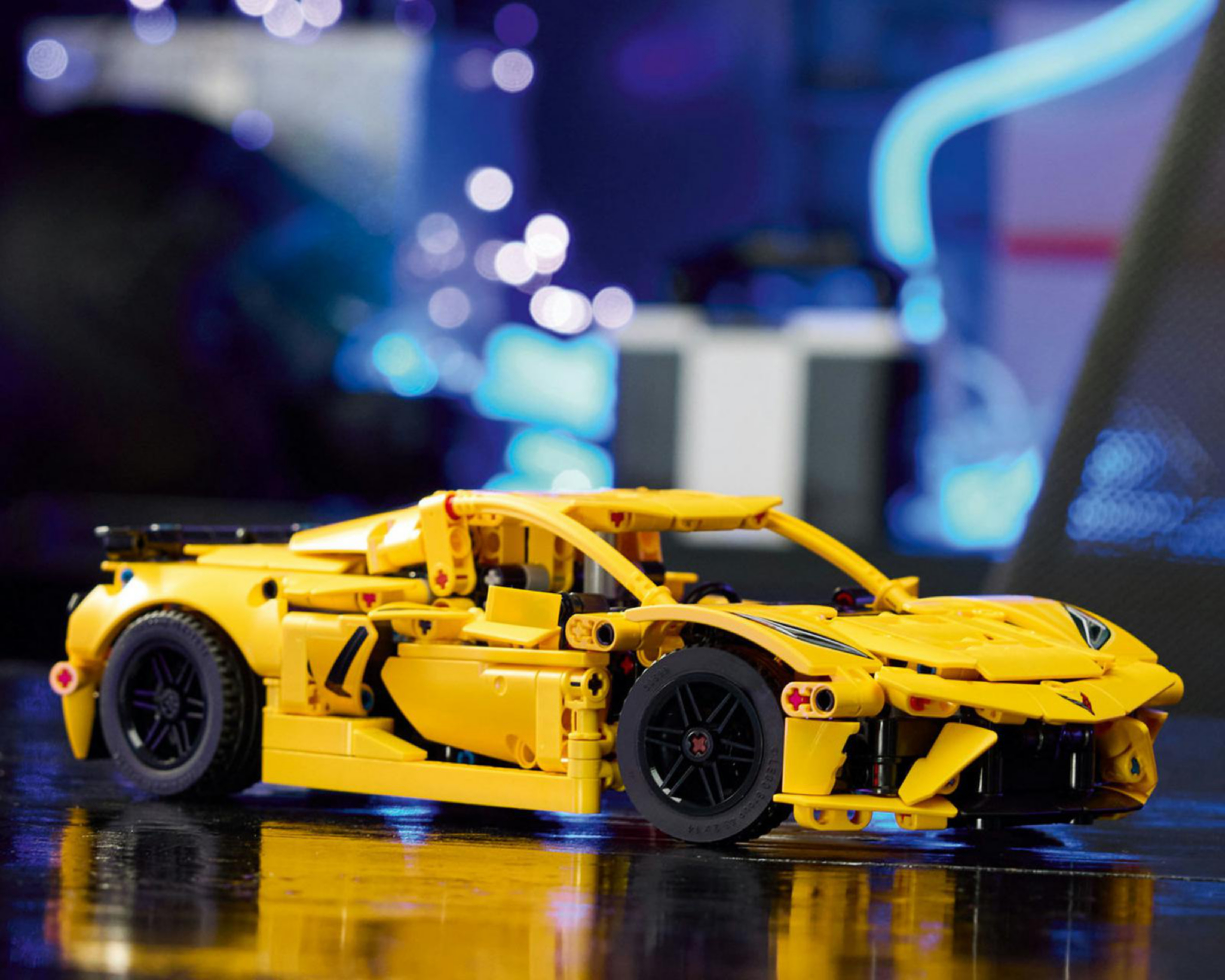 Foto 7 pulgar | LEGO Technic: Chevrolet Corvette Stingray