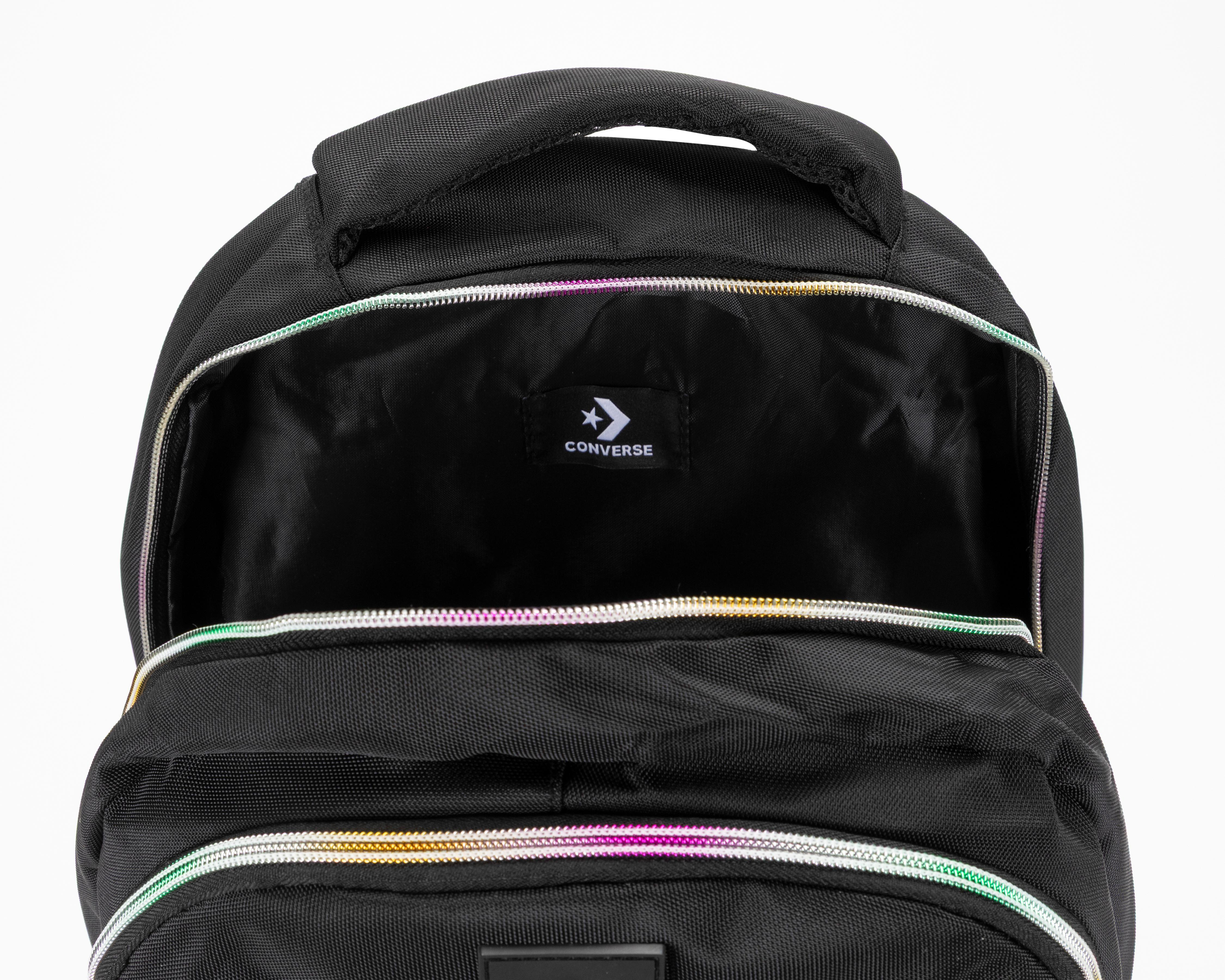 Foto 7 pulgar | Mochila Converse BTS Negra