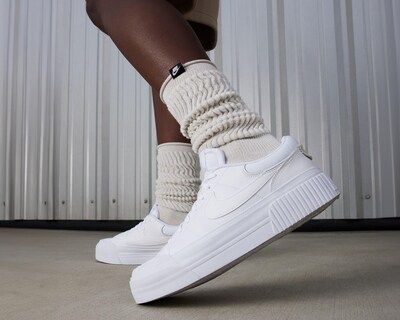 Foto 8 | Tenis Nike Court Legacy Lift para Mujer