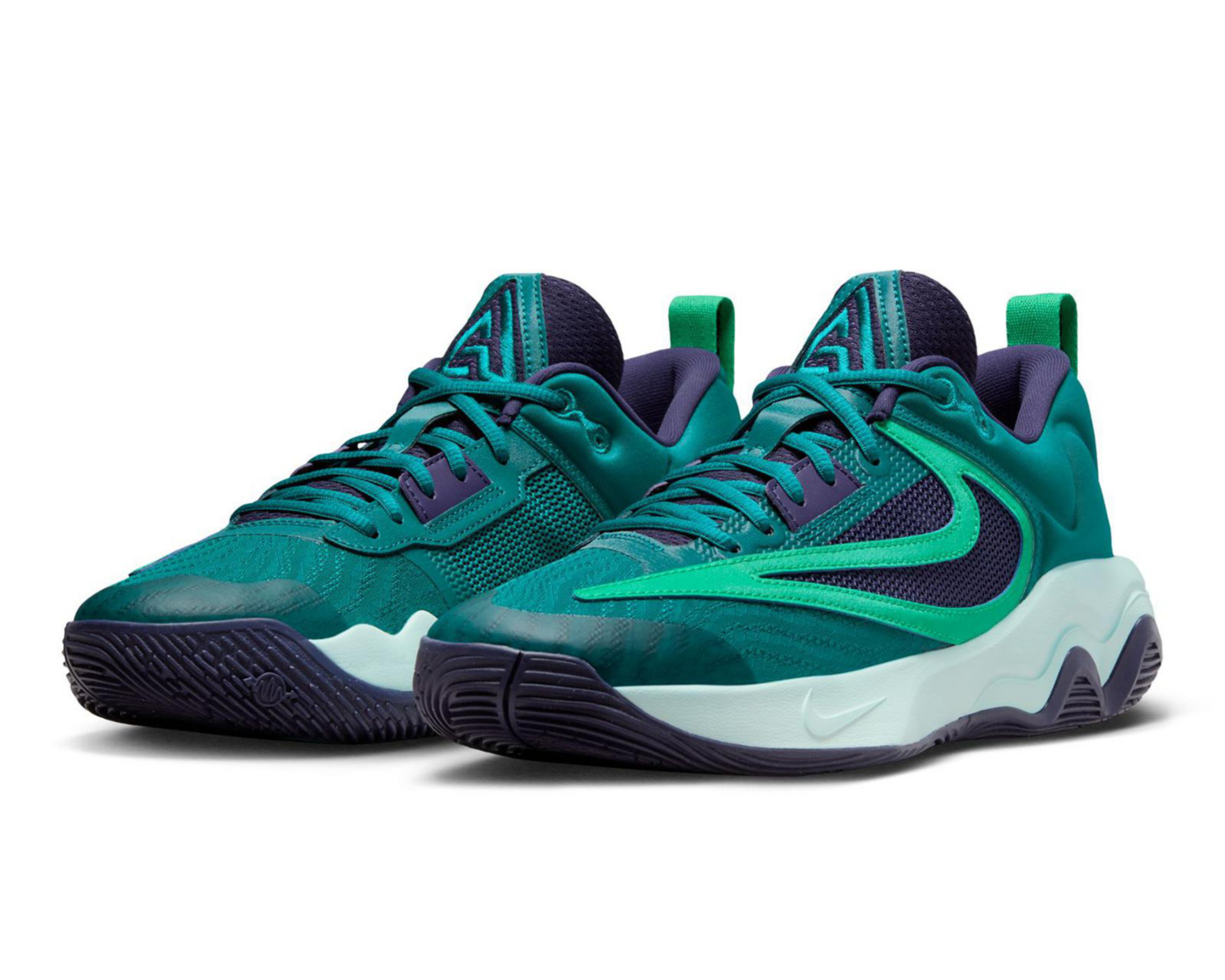 Foto 2 pulgar | Tenis Nike Giannis Immortality 3 para Hombre