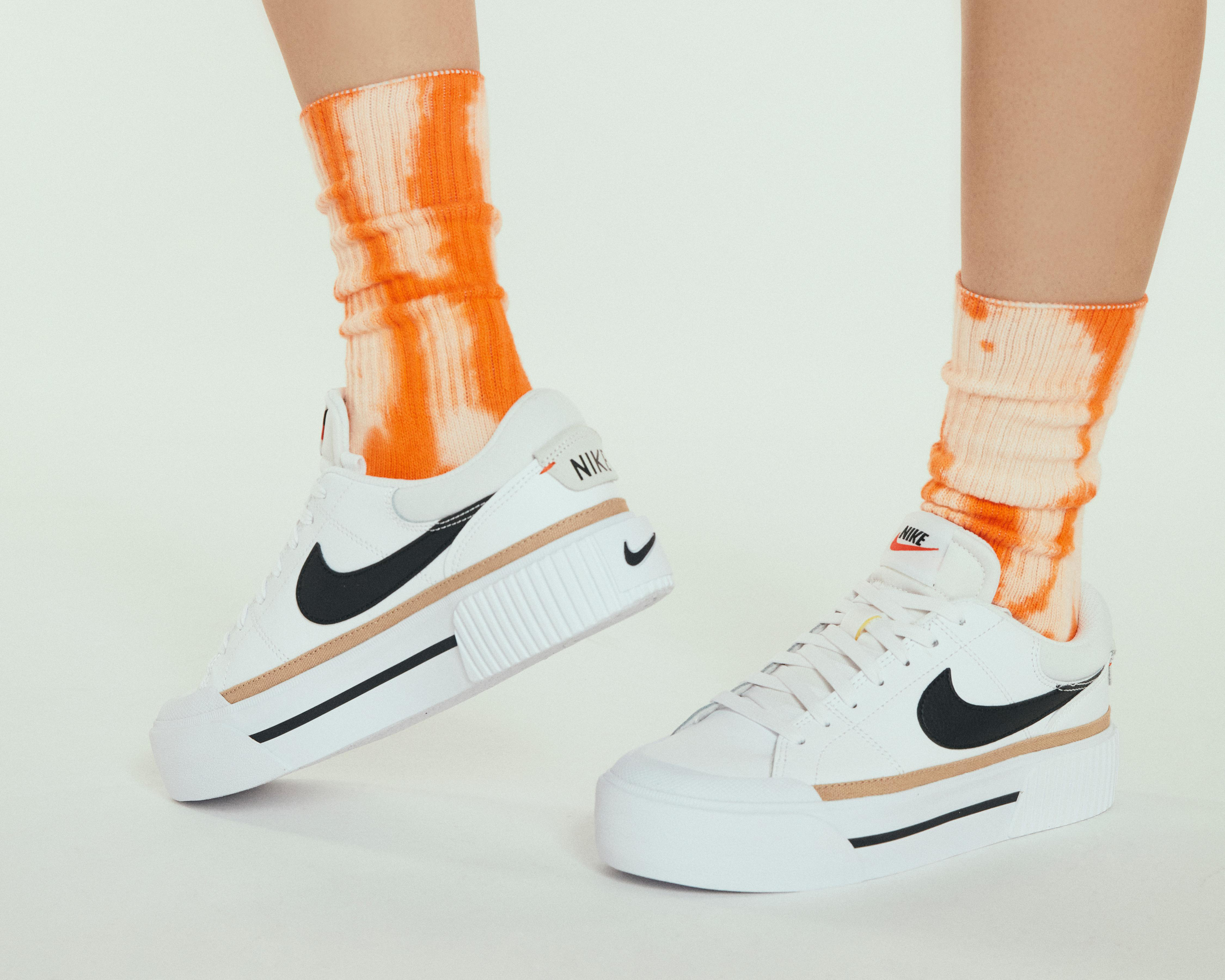 Foto 10 pulgar | Tenis Nike Court Legacy Lift para Mujer